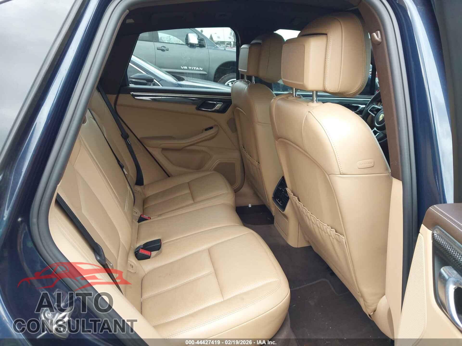 PORSCHE MACAN 2016 - WP1AB2A55GLB49709