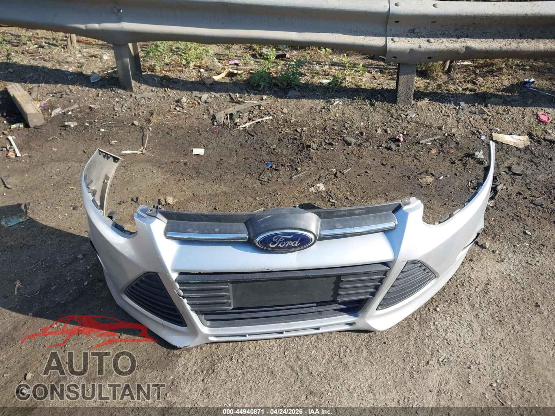 FORD FOCUS 2014 - 1FADP3F20EL257808