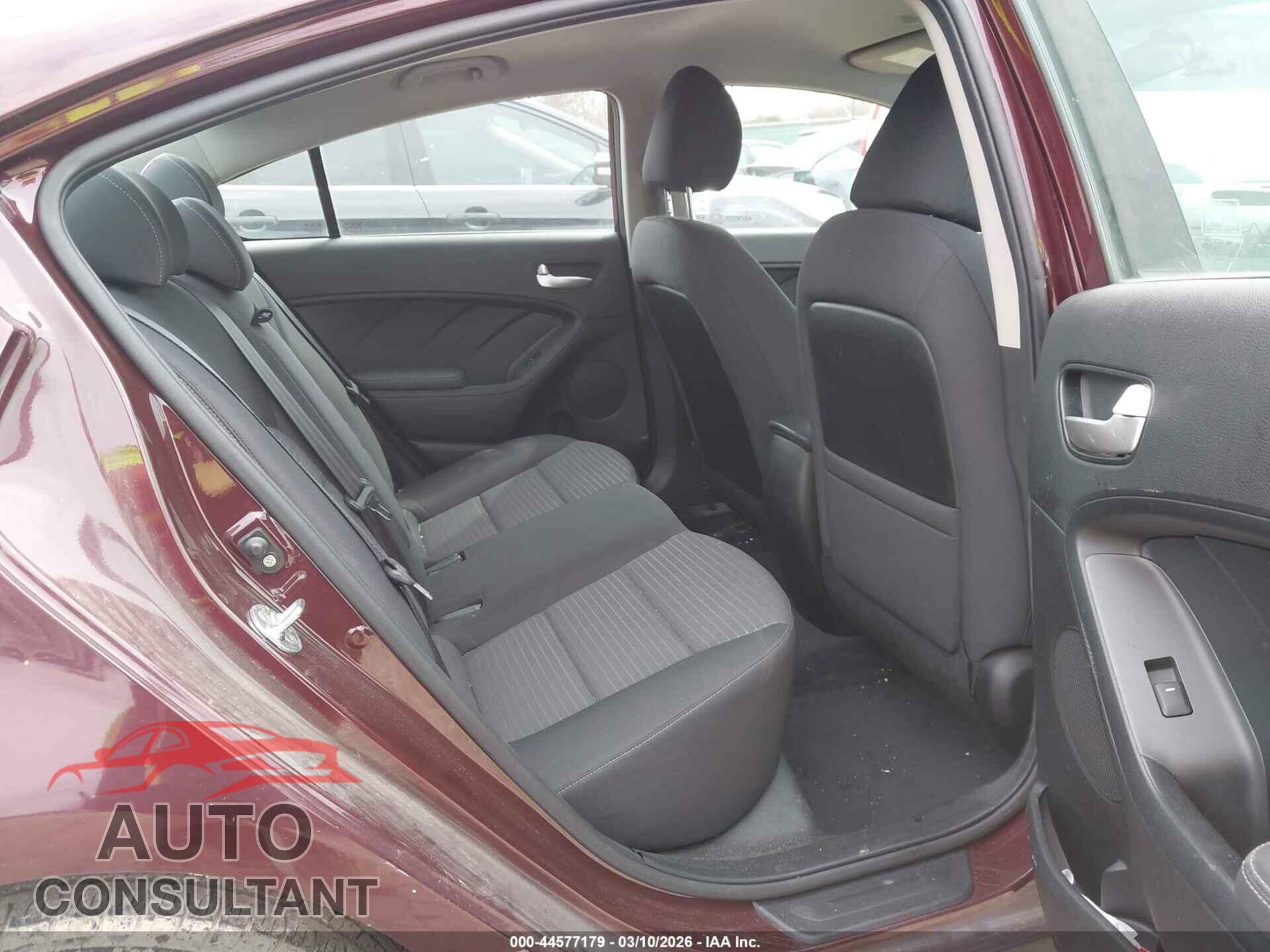KIA FORTE 2017 - 3KPFL4A74HE123789