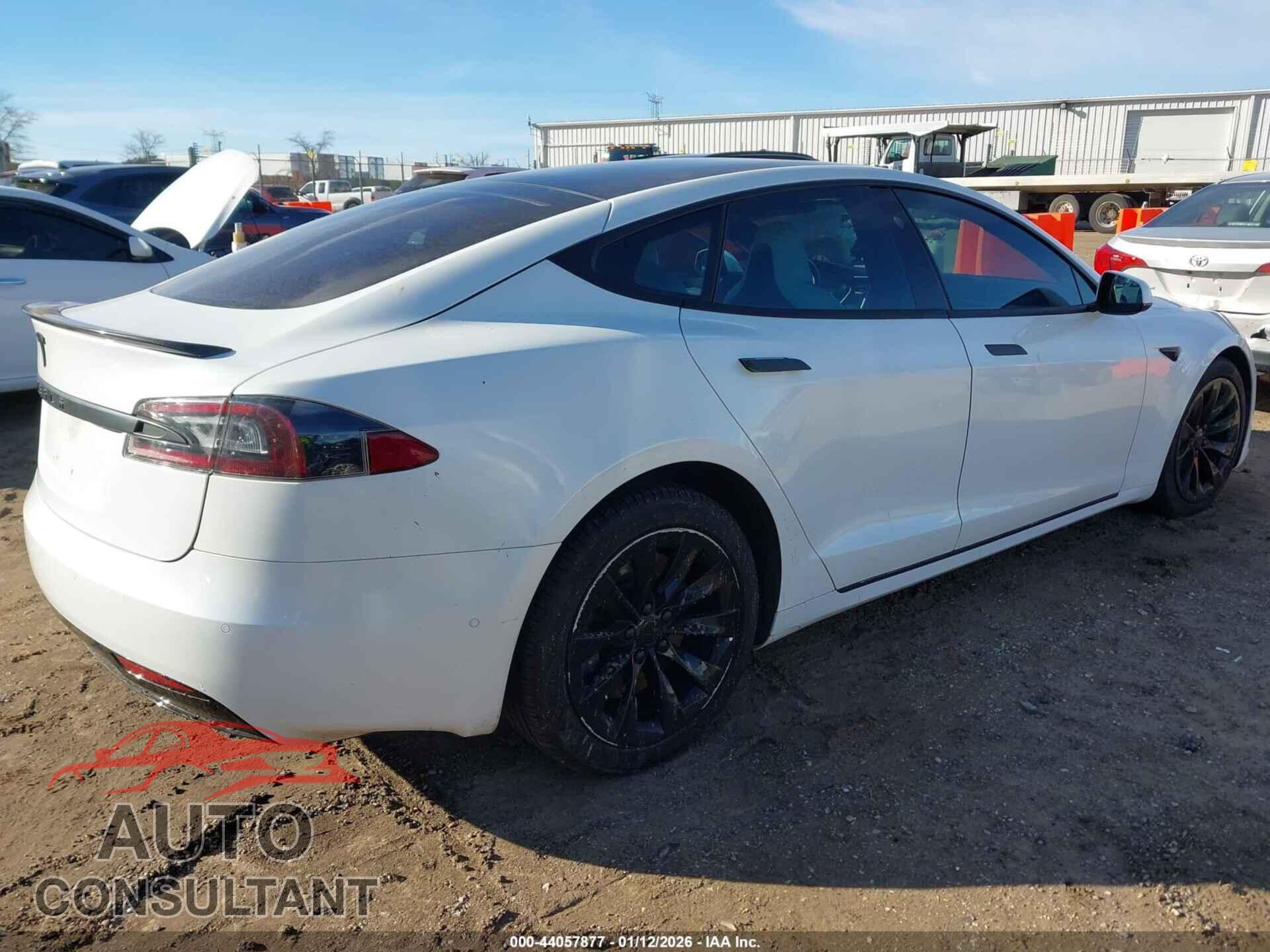 TESLA MODEL S 2017 - 5YJSA1E21HF228768