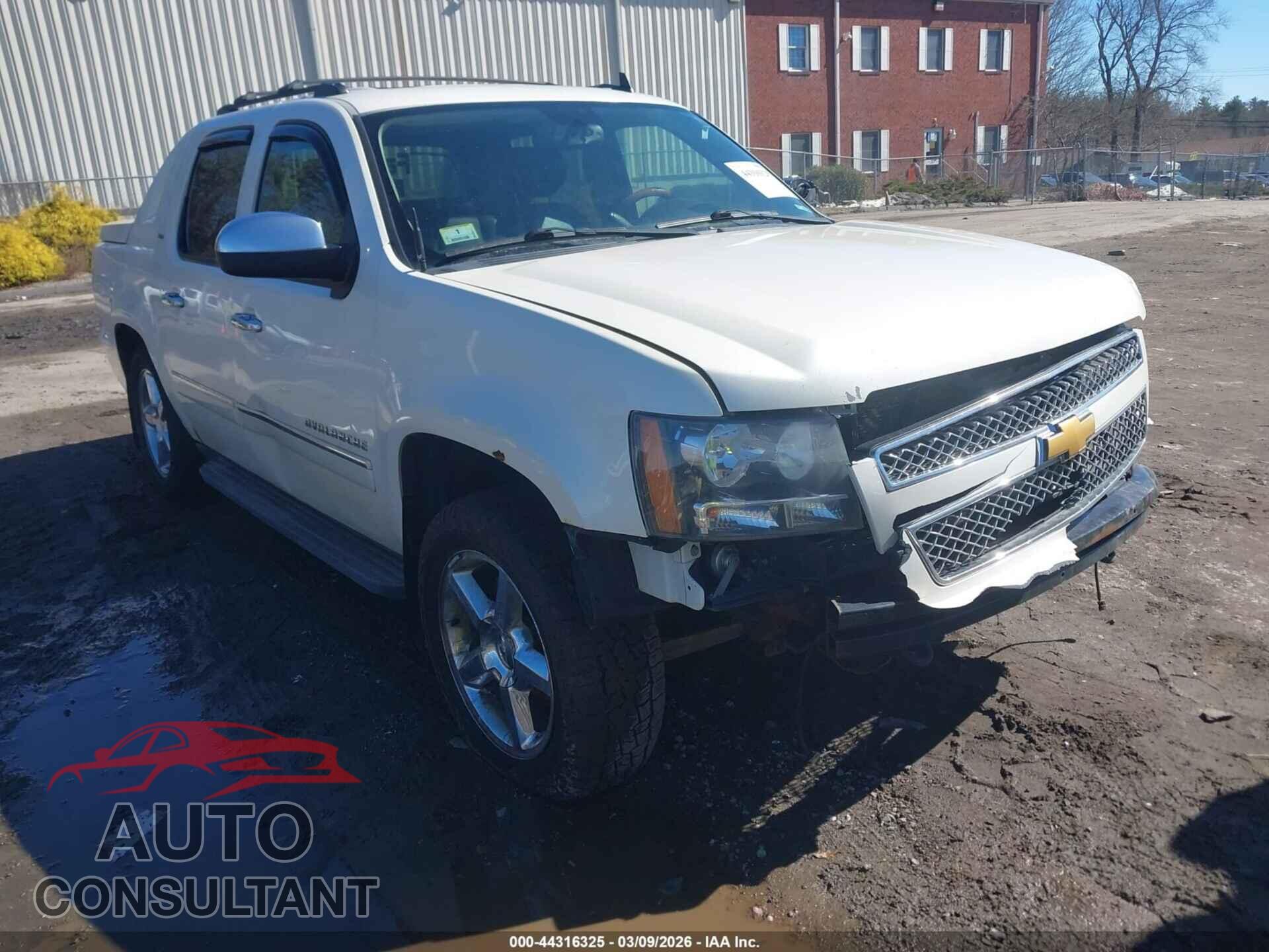 CHEVROLET AVALANCHE 1500 2012 - 3GNTKGE79CG302450