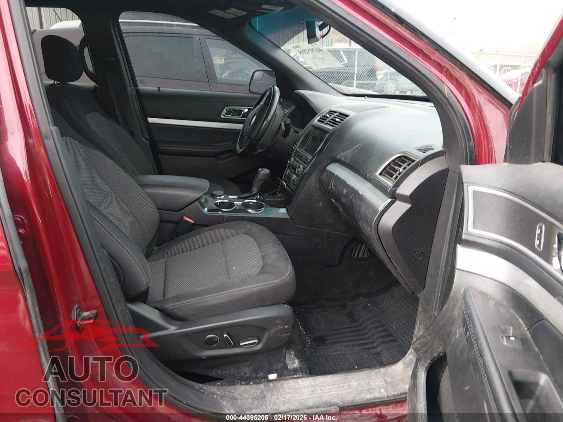 FORD EXPLORER 2017 - 1FM5K8D82HGA02426