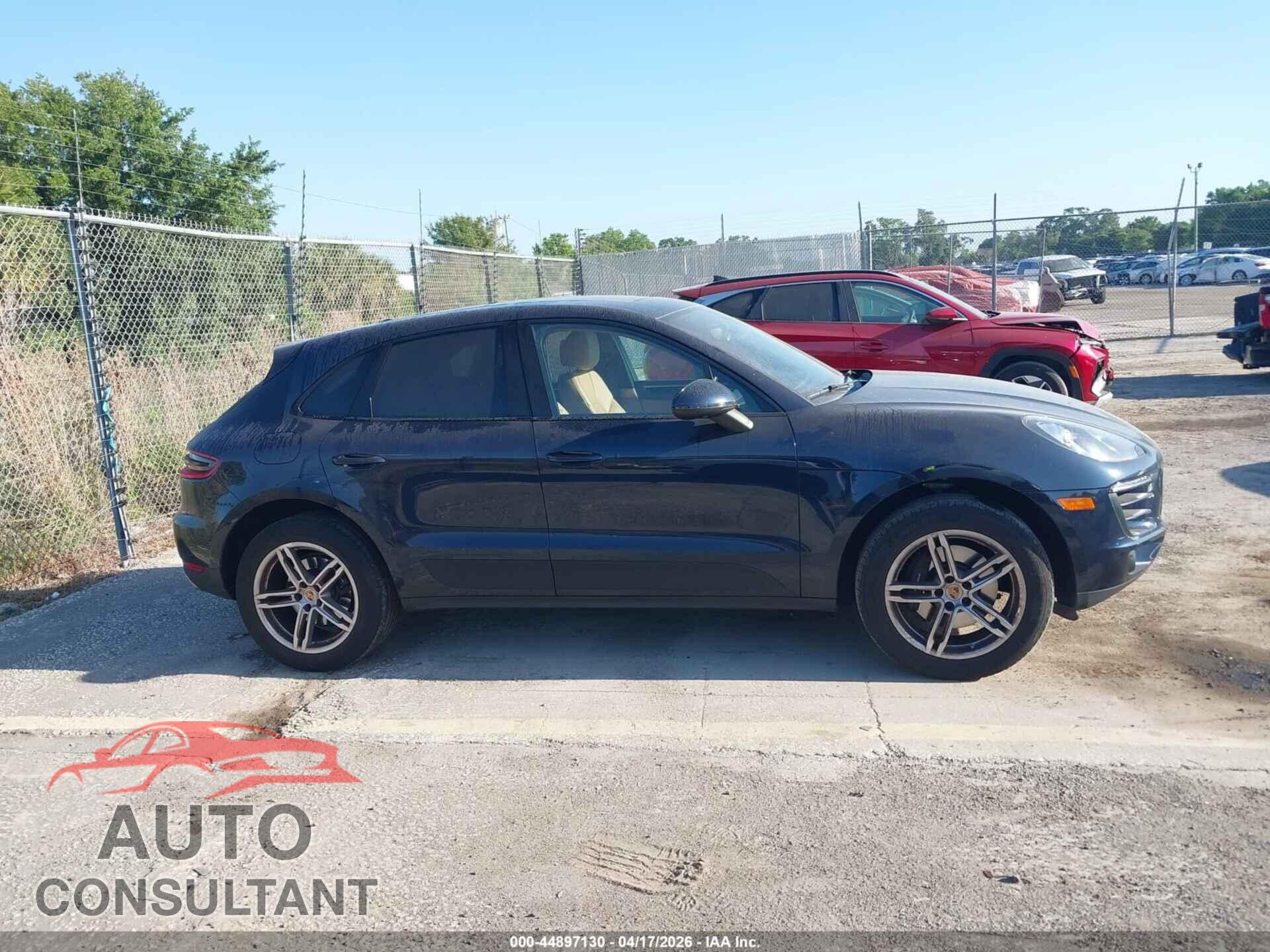 PORSCHE MACAN 2017 - WP1AA2A52HLB00665