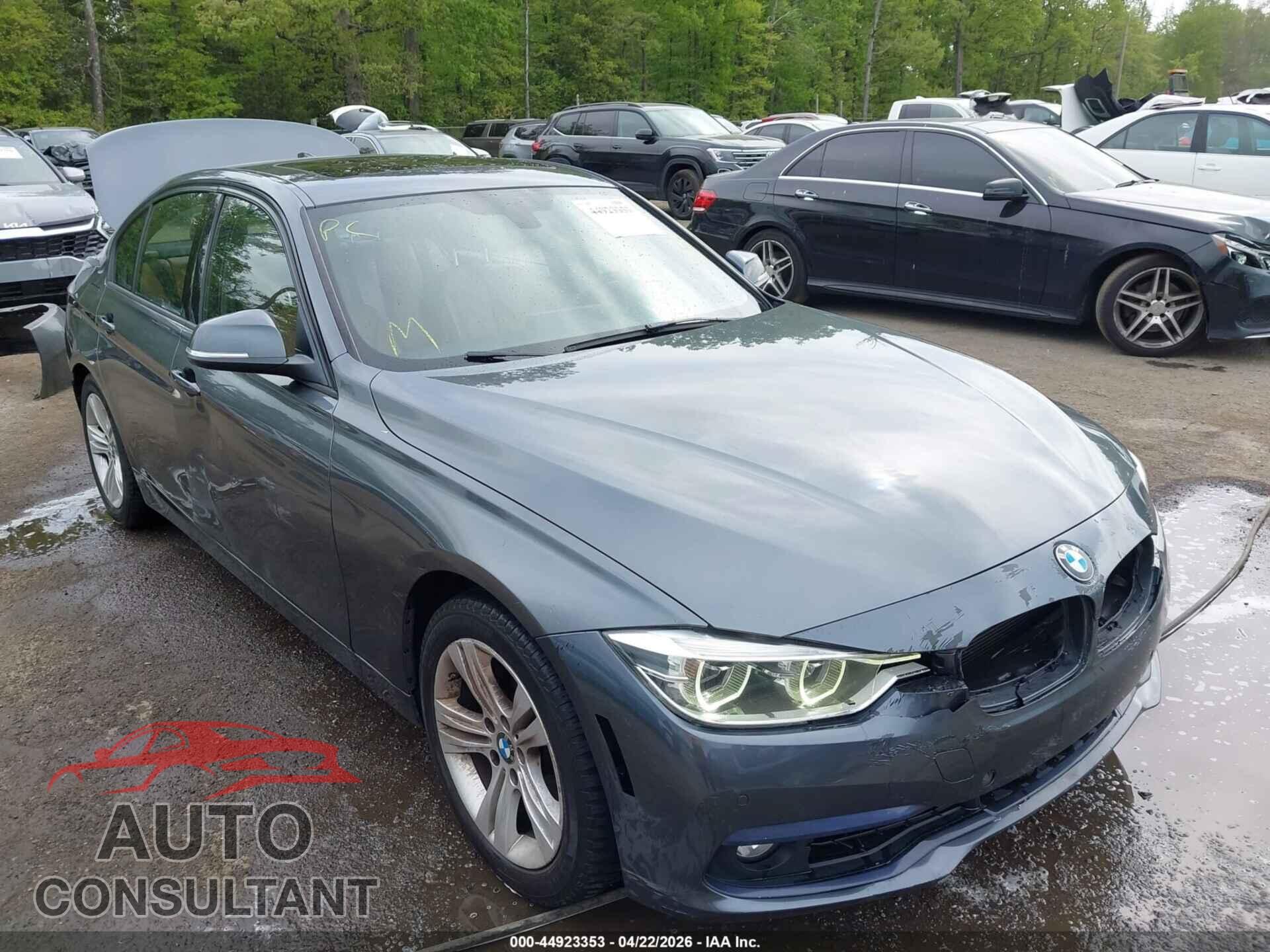 BMW 328I 2016 - WBA8E3G50GNU02098