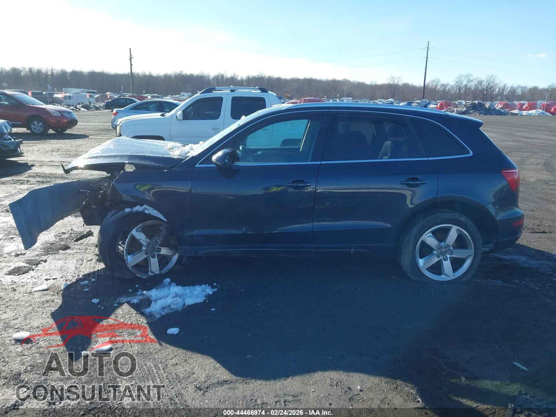 AUDI Q5 2012 - WA1LFAFP5CA071046