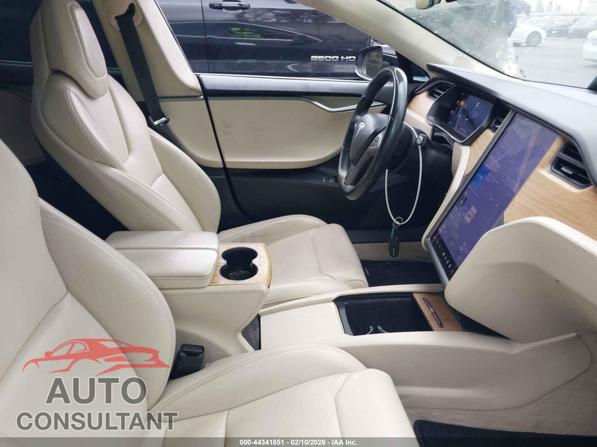 TESLA MODEL S 2018 - 5YJSA1E21JF256852