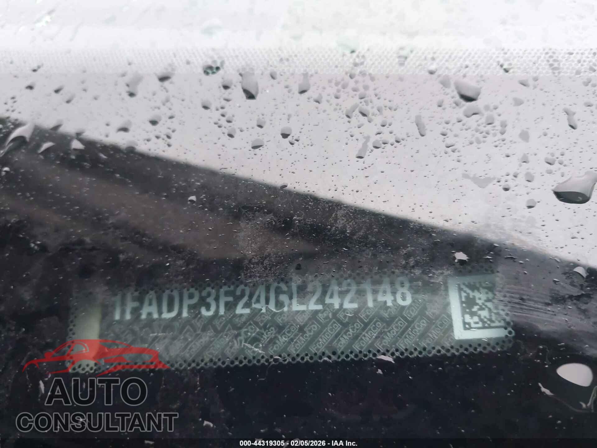 FORD FOCUS 2016 - 1FADP3F24GL242148