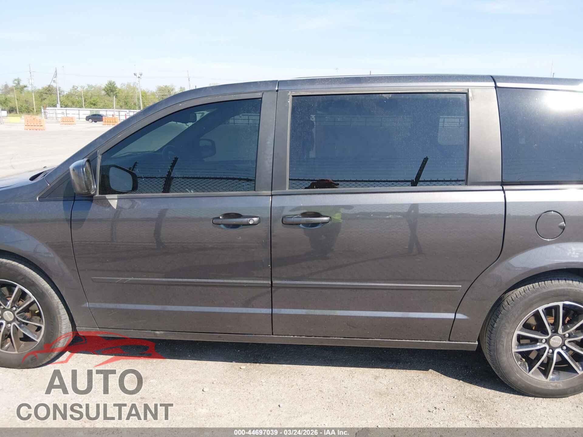 DODGE GRAND CARAVAN 2017 - 2C4RDGEG2HR618920