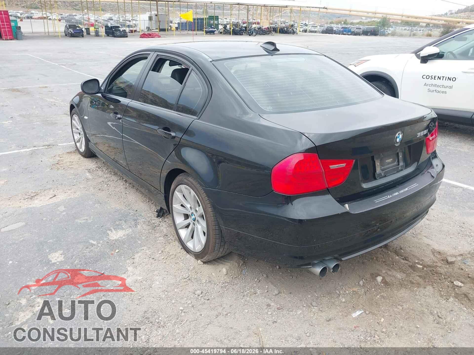 BMW 328I 2011 - WBAPH7C52BA801921