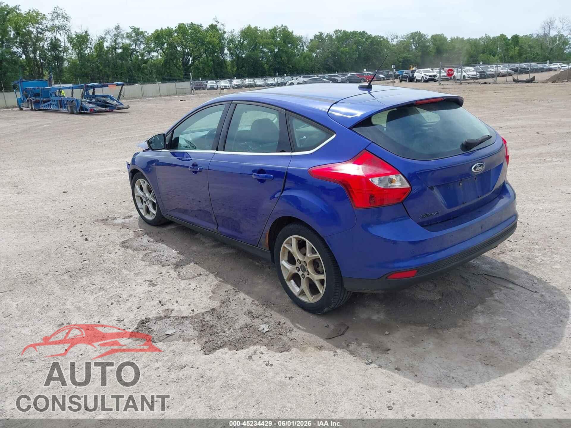 FORD FOCUS 2013 - 1FADP3N2XDL105549