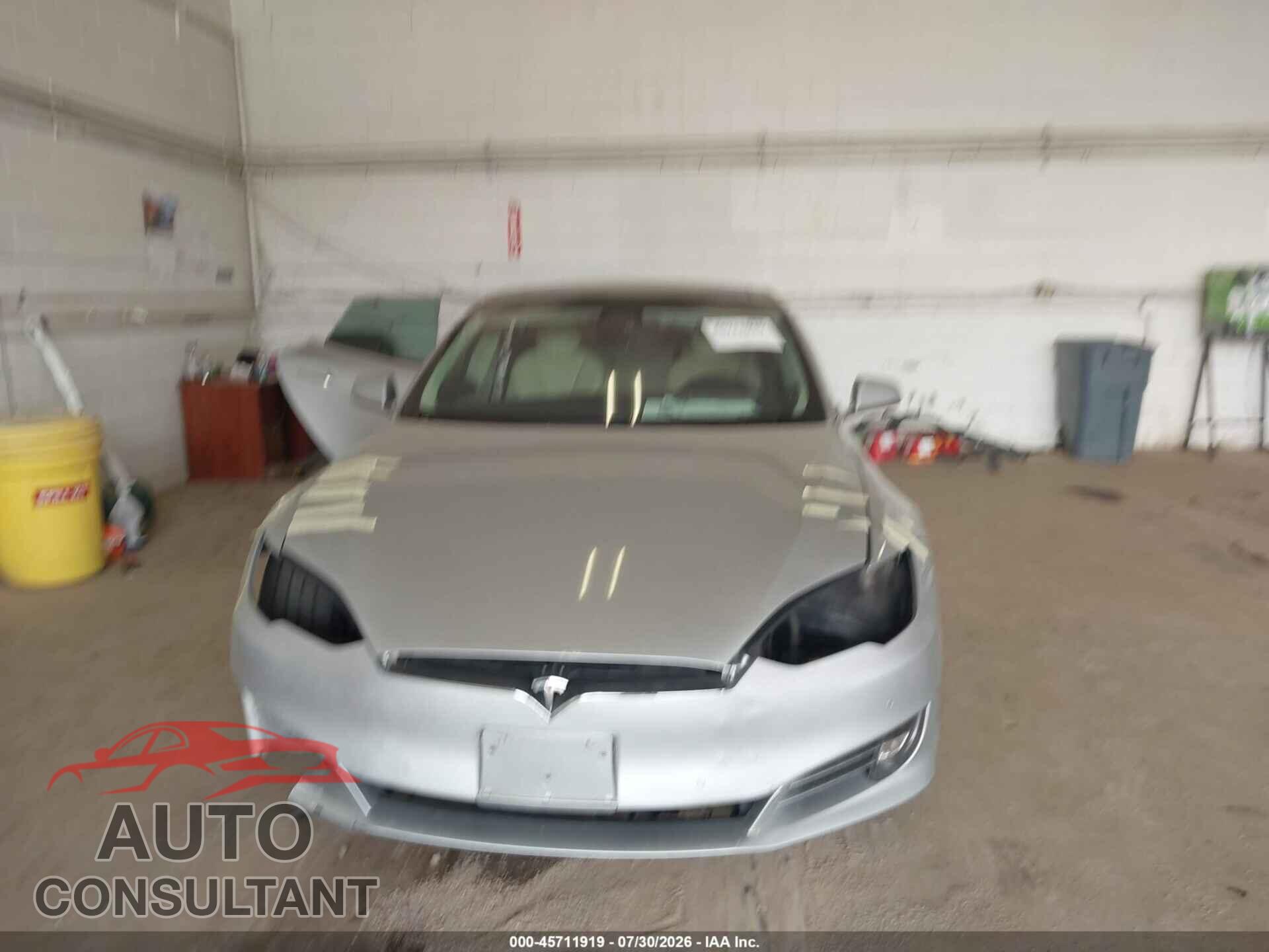 TESLA MODEL S 2017 - 5YJSA1E24HF211012