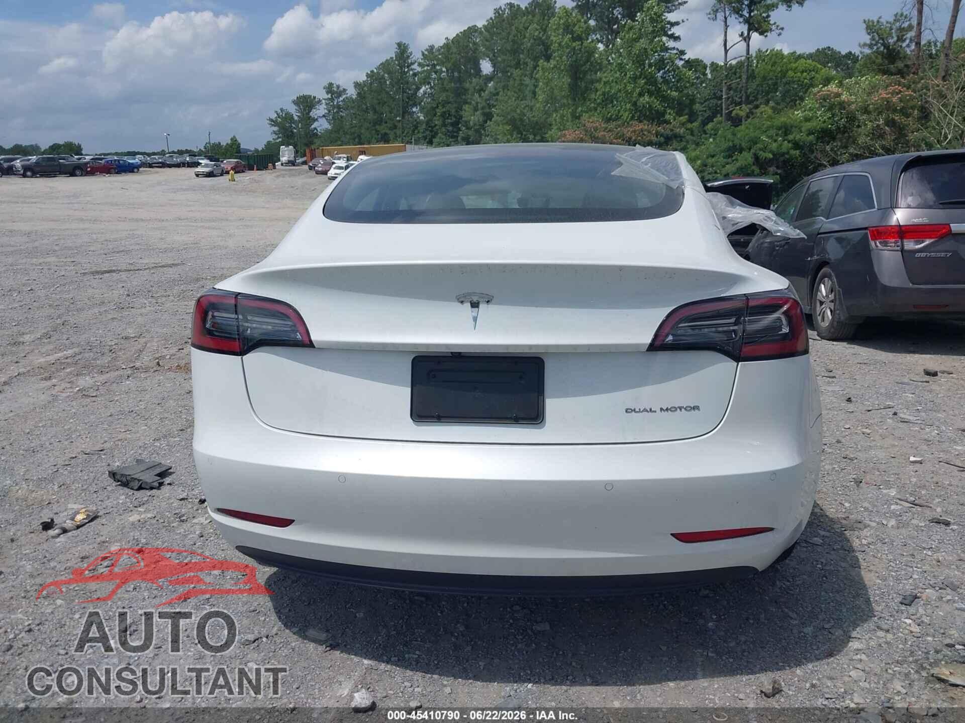 TESLA MODEL 3 2021 - 5YJ3E1EB5MF974806