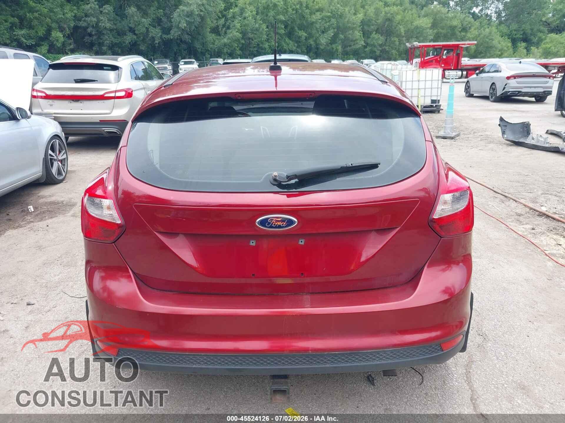 FORD FOCUS 2013 - 1FADP3K22DL221249
