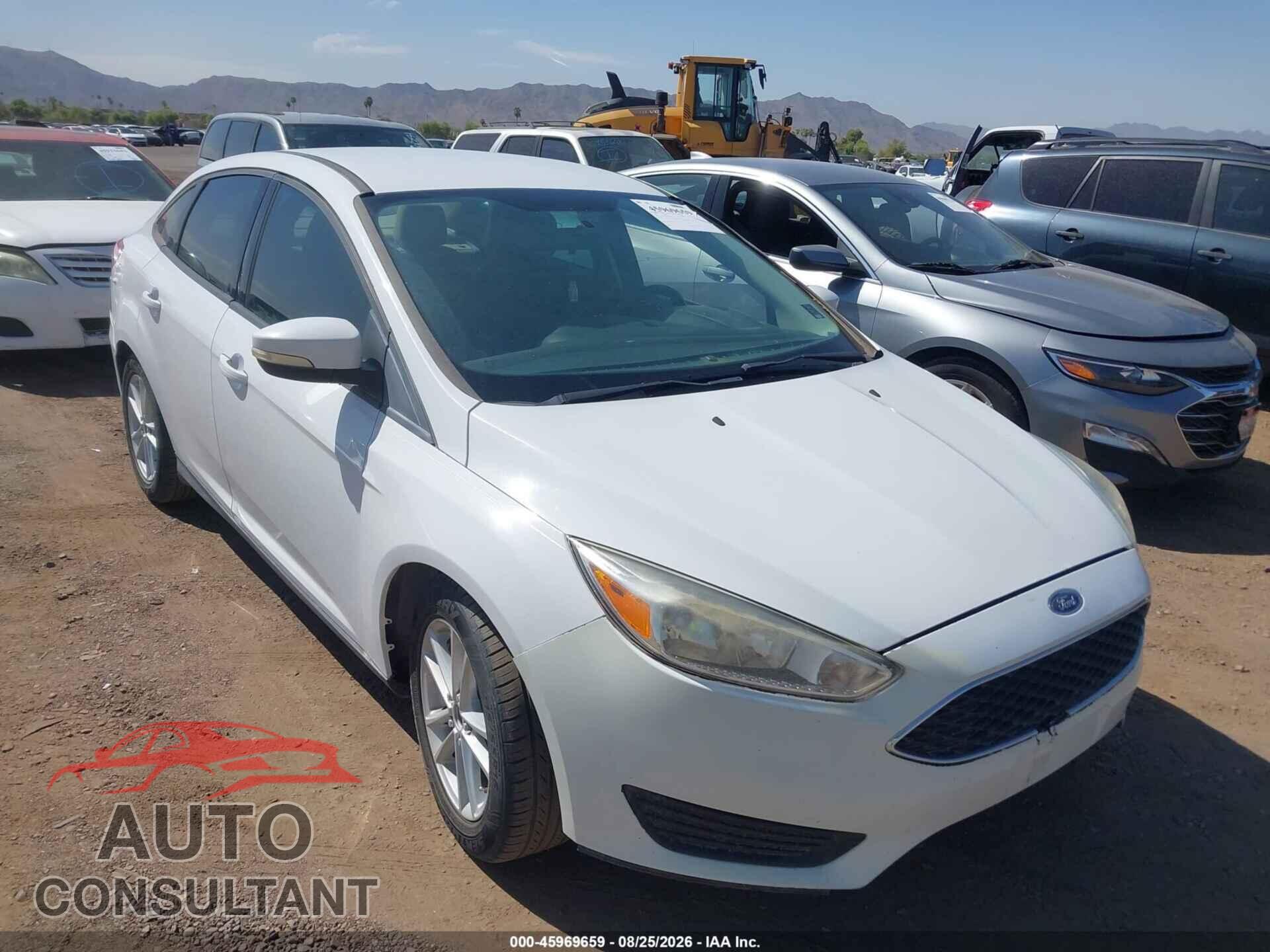 FORD FOCUS 2017 - 1FADP3F24HL314676