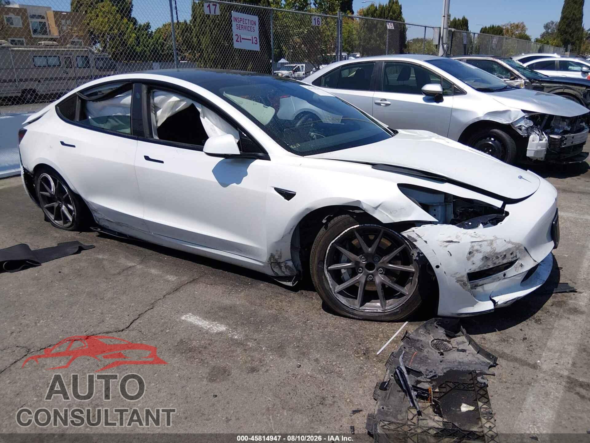 TESLA MODEL 3 2021 - 5YJ3E1EA5MF027031