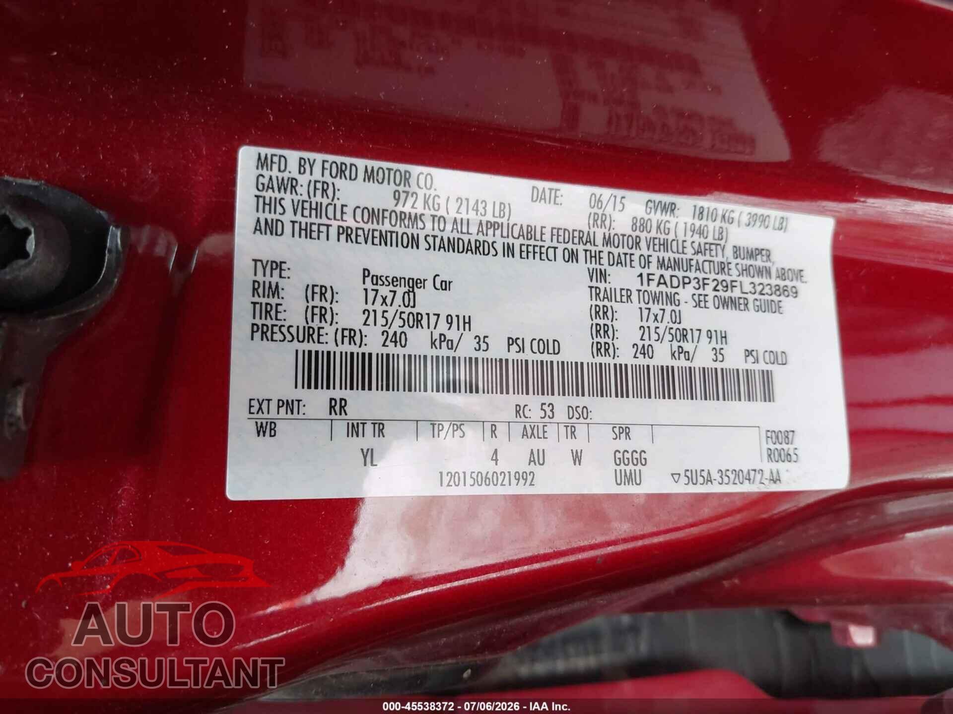 FORD FOCUS 2015 - 1FADP3F29FL323869