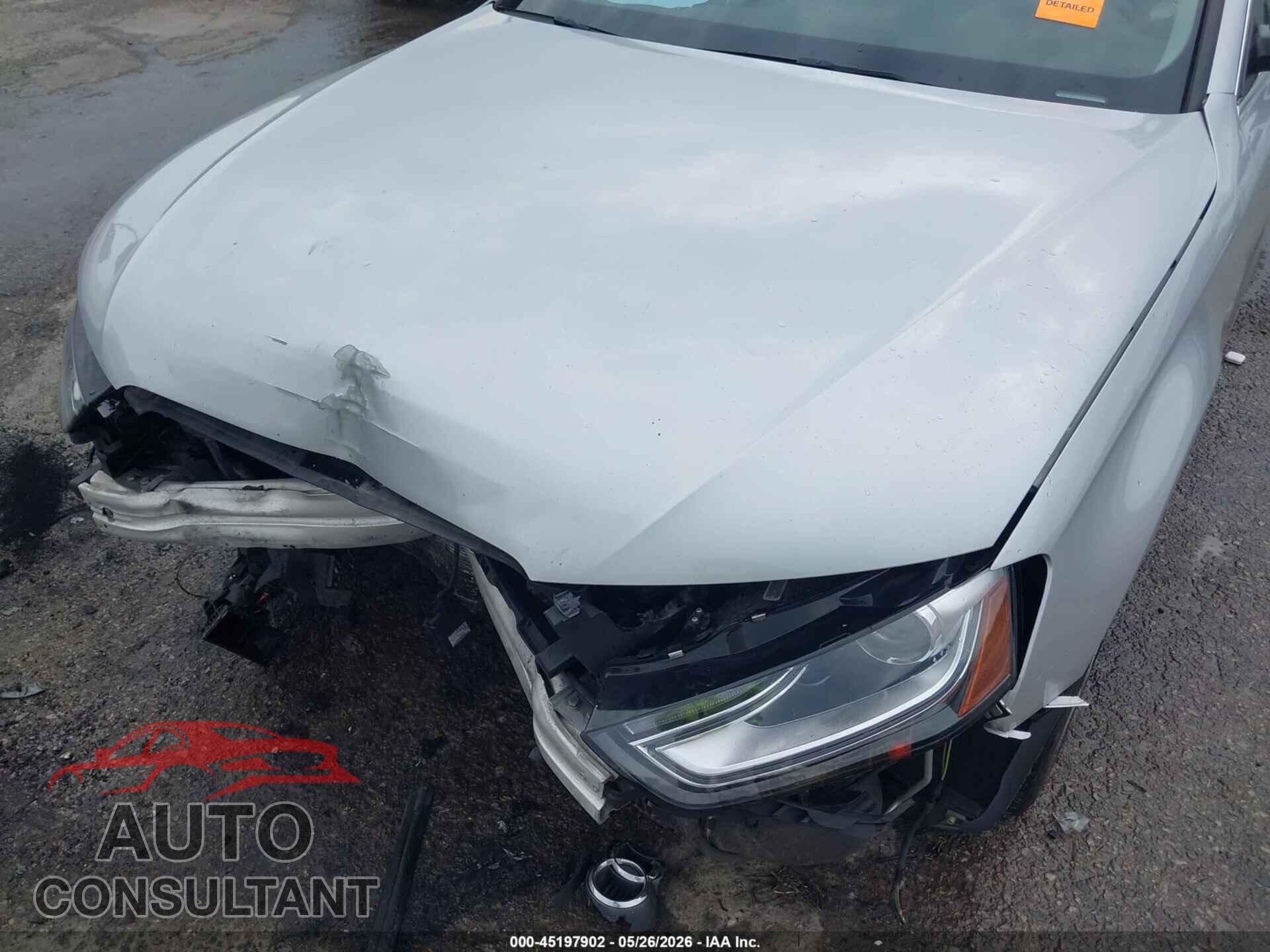 AUDI A4 2013 - WAUBFAFL6DN044038