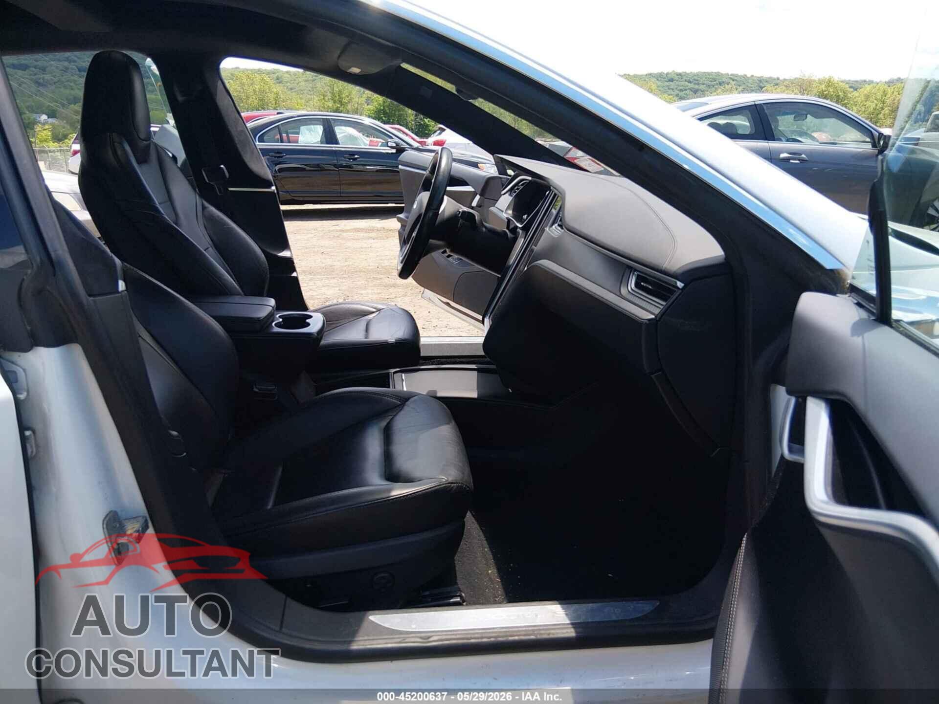 TESLA MODEL S 2016 - 5YJSA1E28GF150987