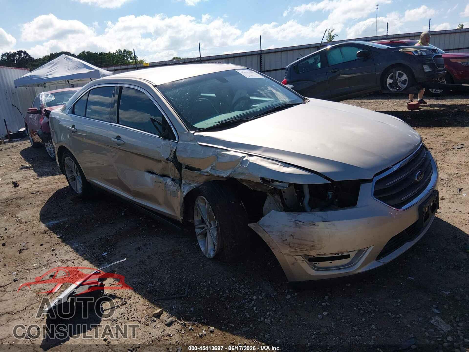 FORD TAURUS 2017 - 1FAHP2D83HG128946