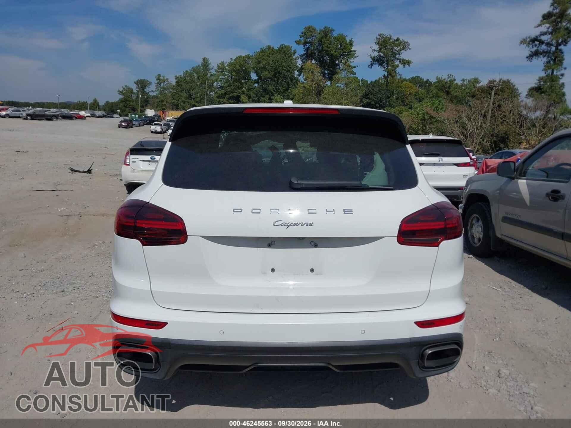 PORSCHE CAYENNE 2017 - WP1AA2A27HKA91831