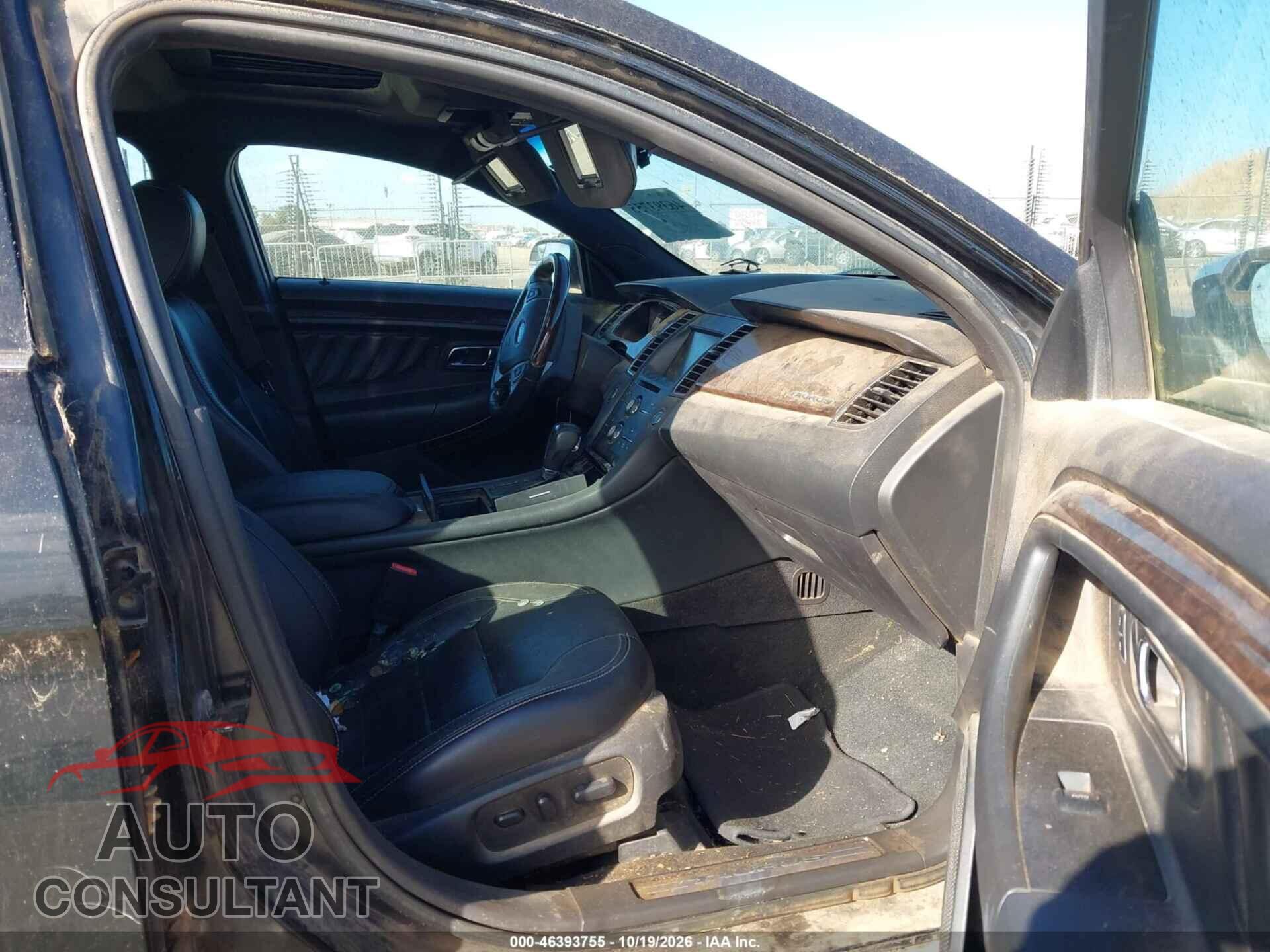 FORD TAURUS 2015 - 1FAHP2F83FG180300
