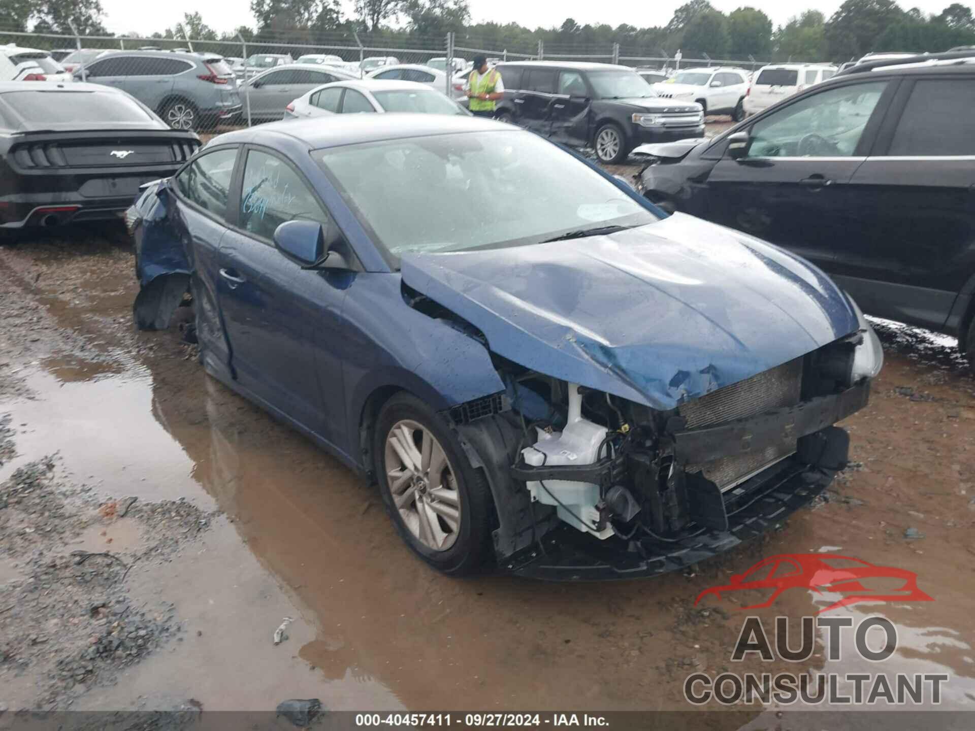 HYUNDAI ELANTRA 2019 - 5NPD84LF2KH473180