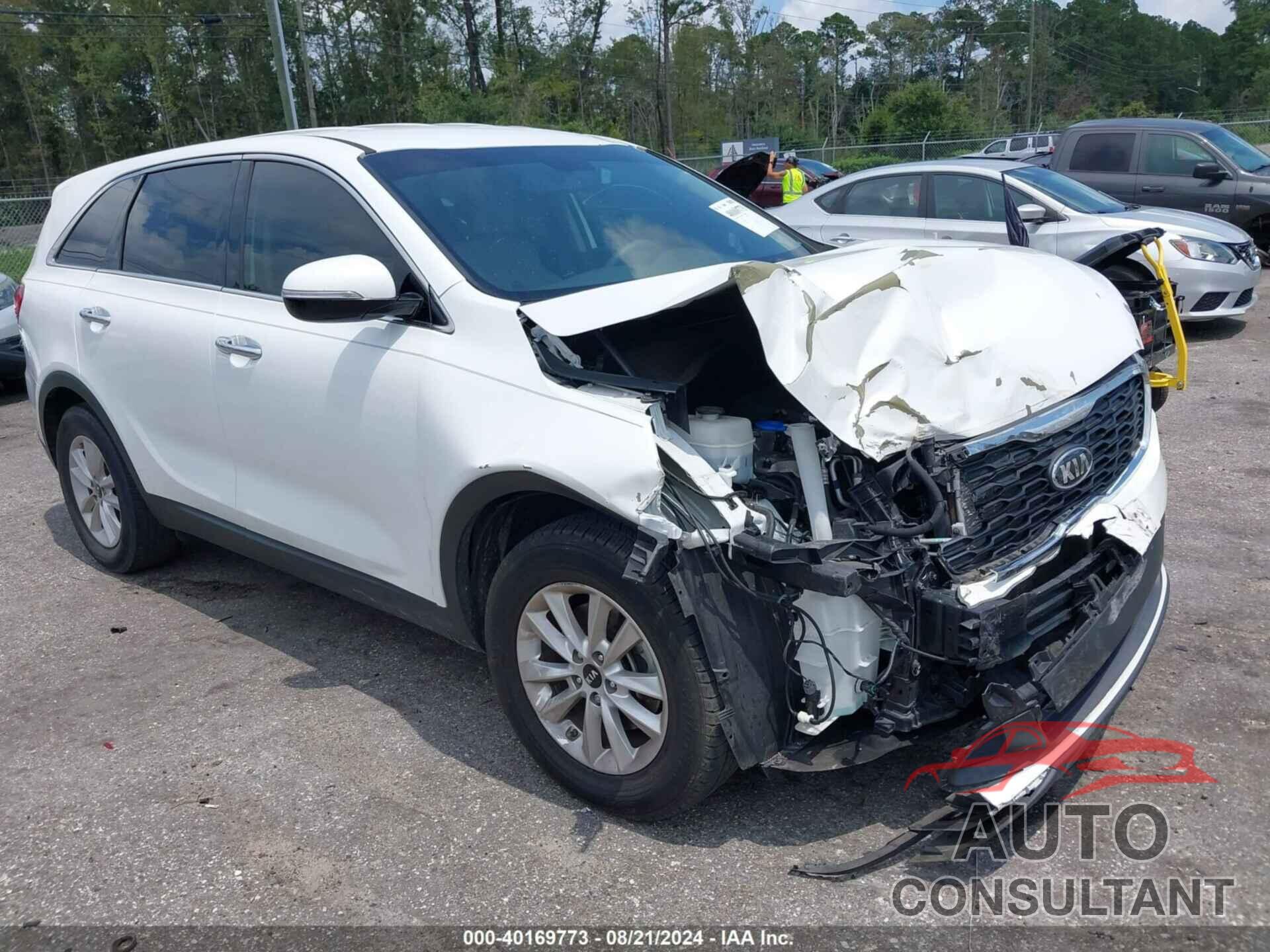KIA SORENTO 2019 - 5XYPG4A39KG499890