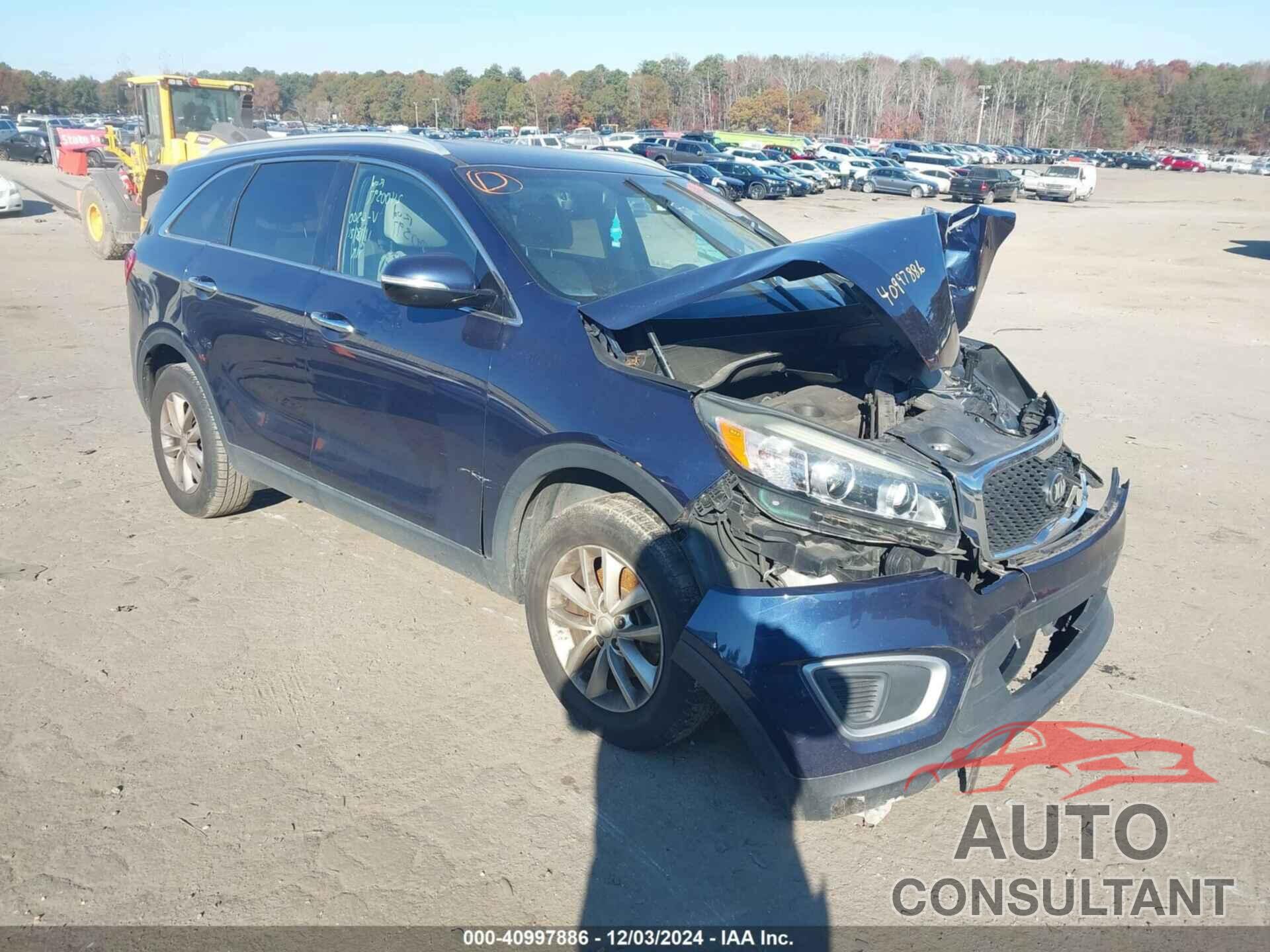 KIA SORENTO 2017 - 5XYPG4A34HG256500