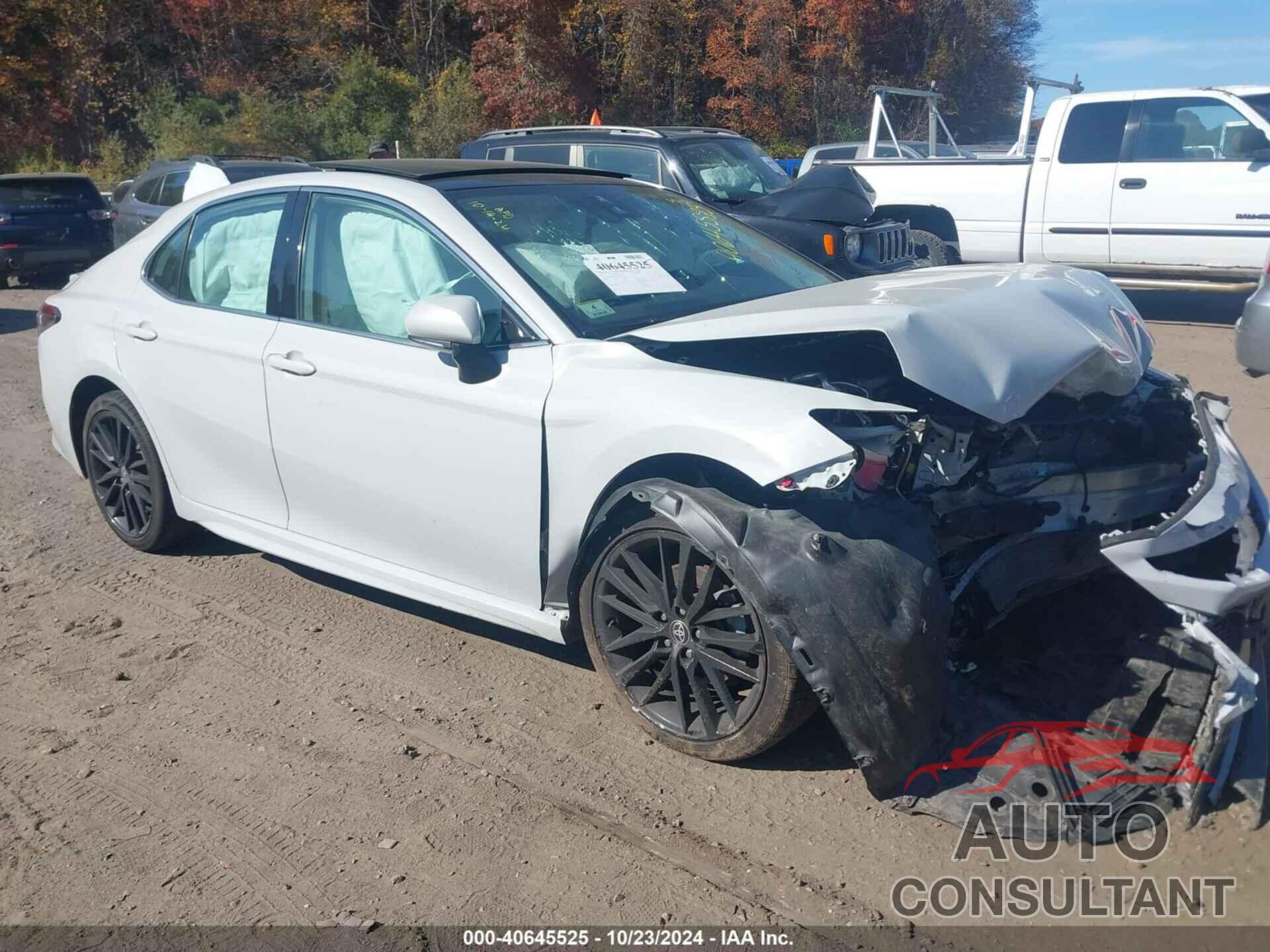 TOYOTA CAMRY 2022 - 4T1K61BK2NU049708