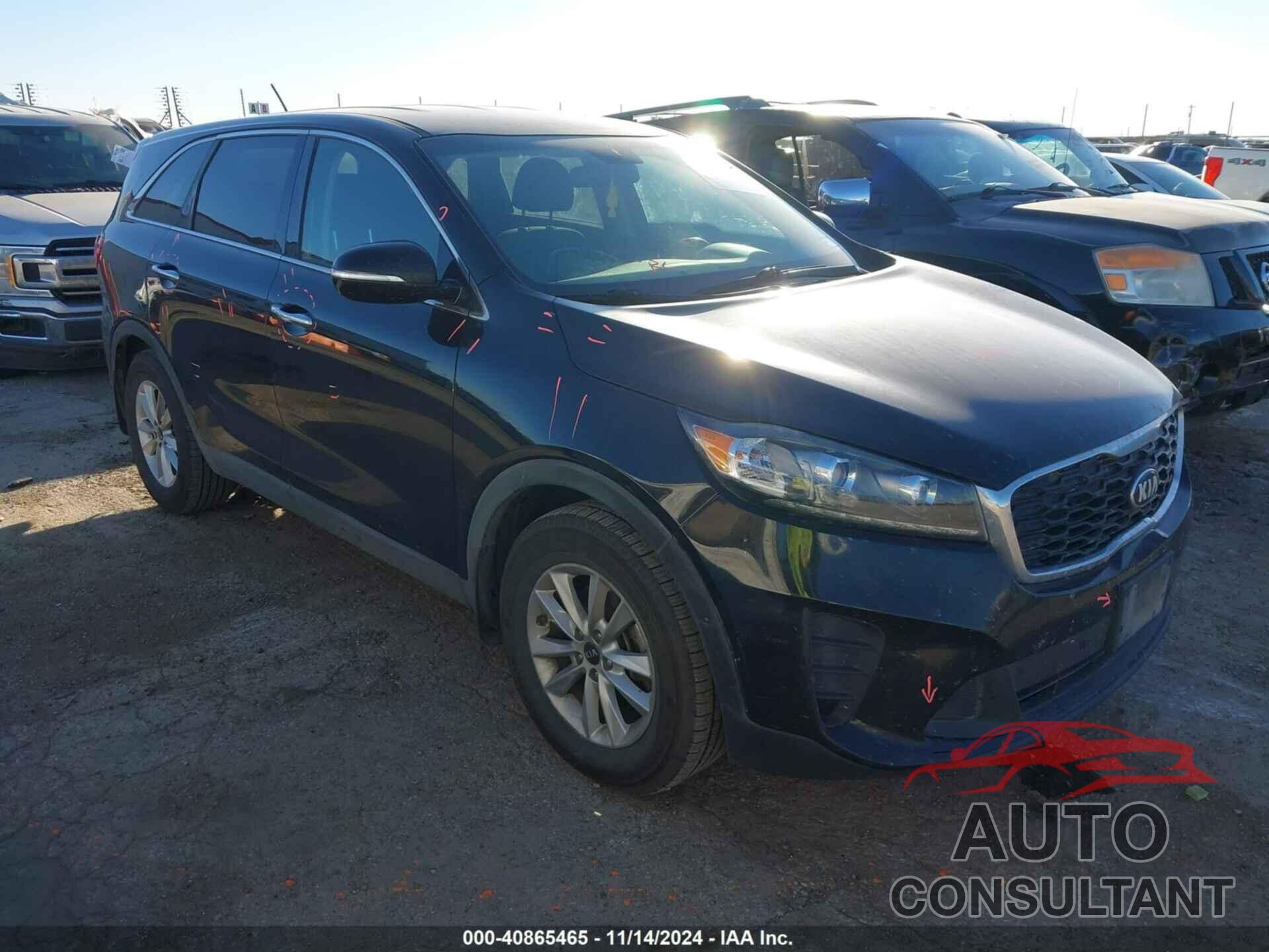 KIA SORENTO 2019 - 5XYPG4A35KG548325