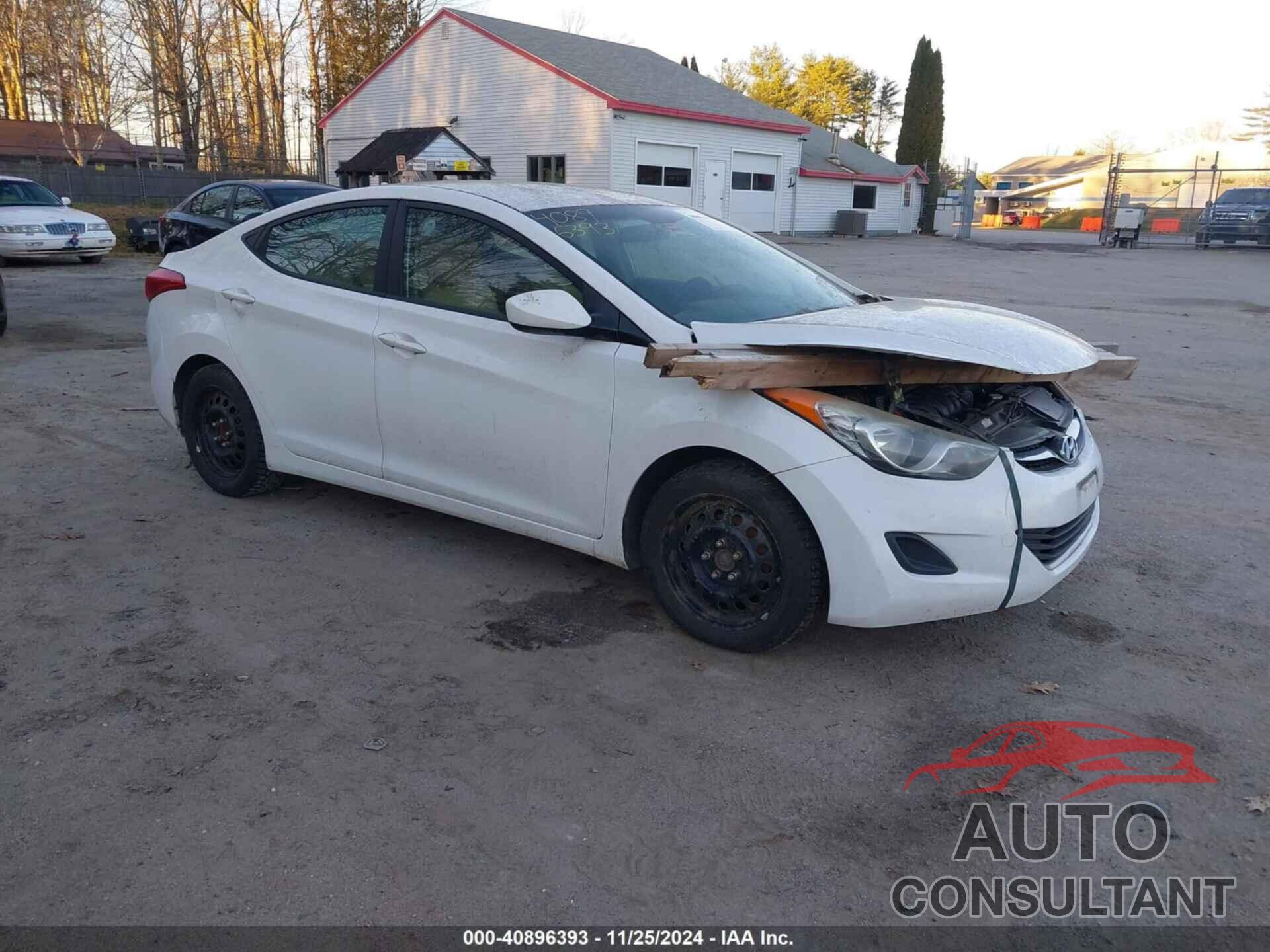 HYUNDAI ELANTRA 2012 - 5NPDH4AE2CH073602