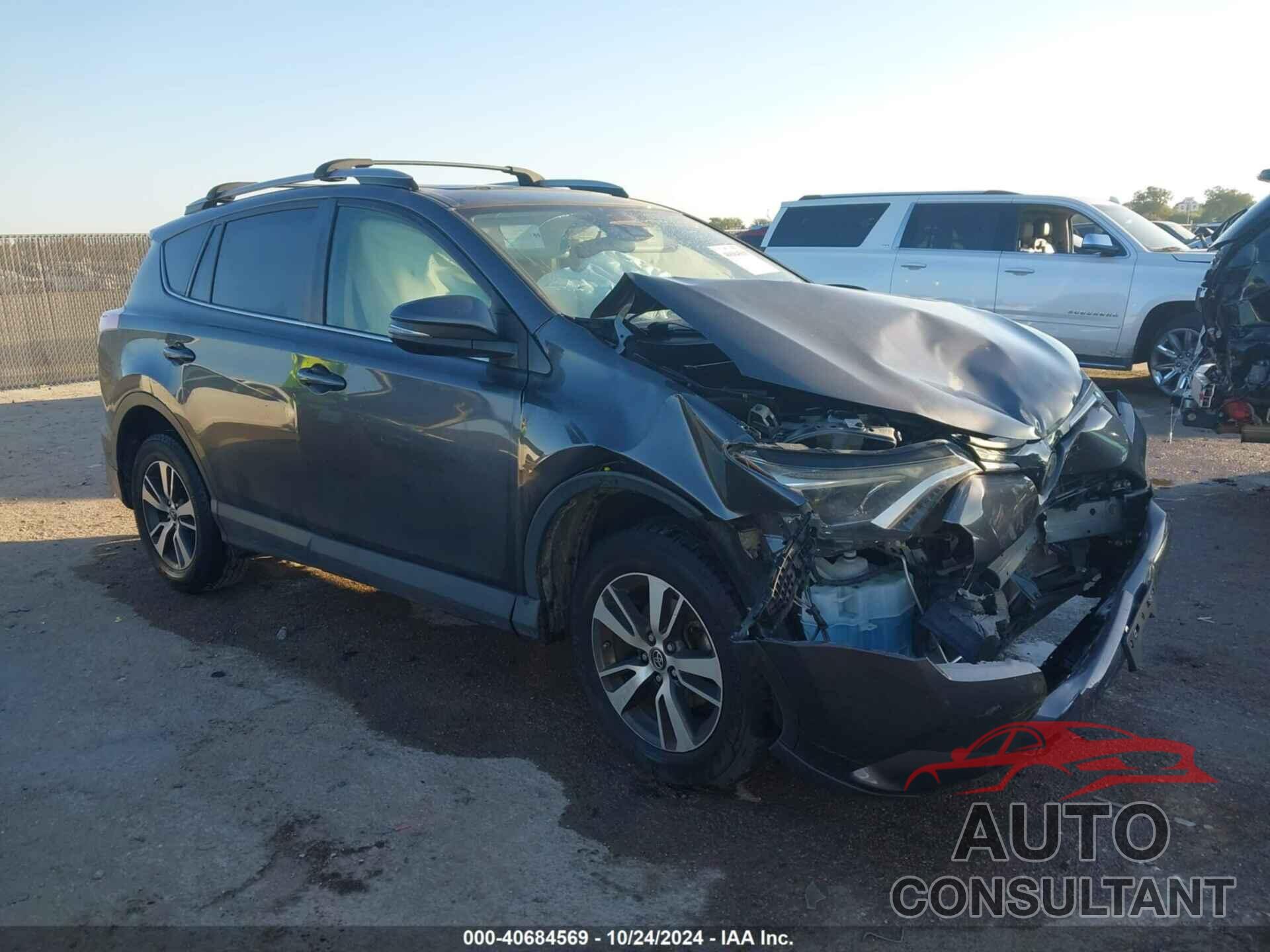 TOYOTA RAV4 2017 - JTMWFREV8HJ706432
