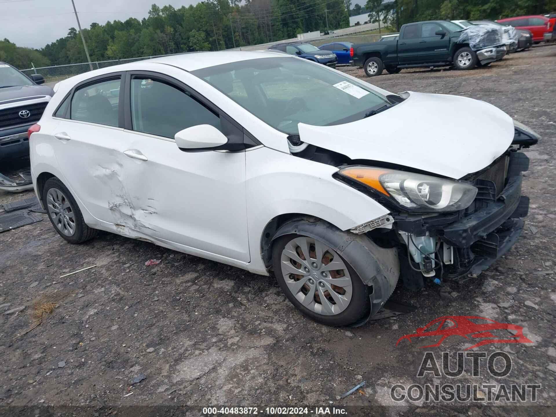 HYUNDAI ELANTRA GT 2017 - KMHD35LH2HU375072