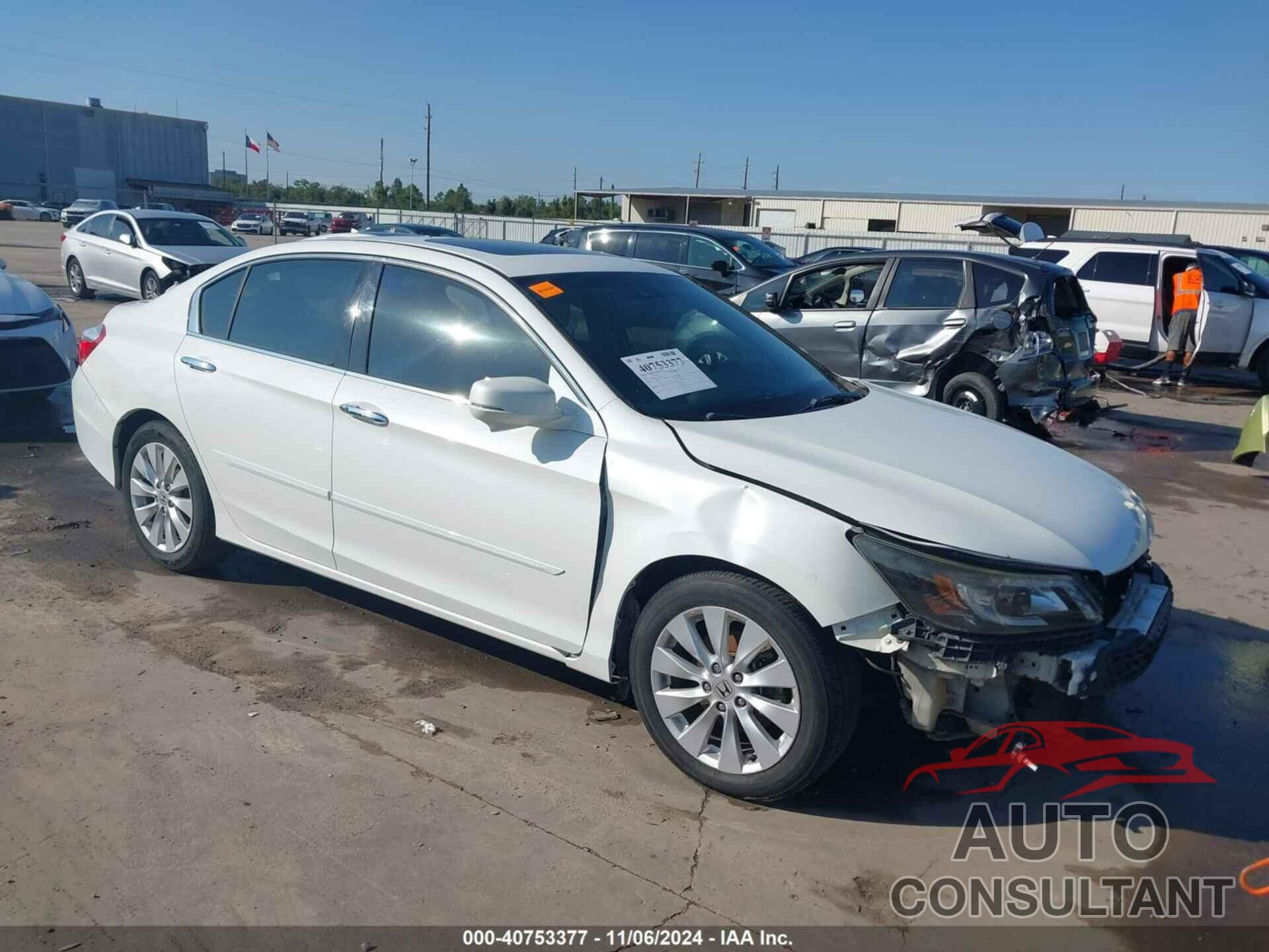 HONDA ACCORD 2013 - 1HGCR3F83DA025834