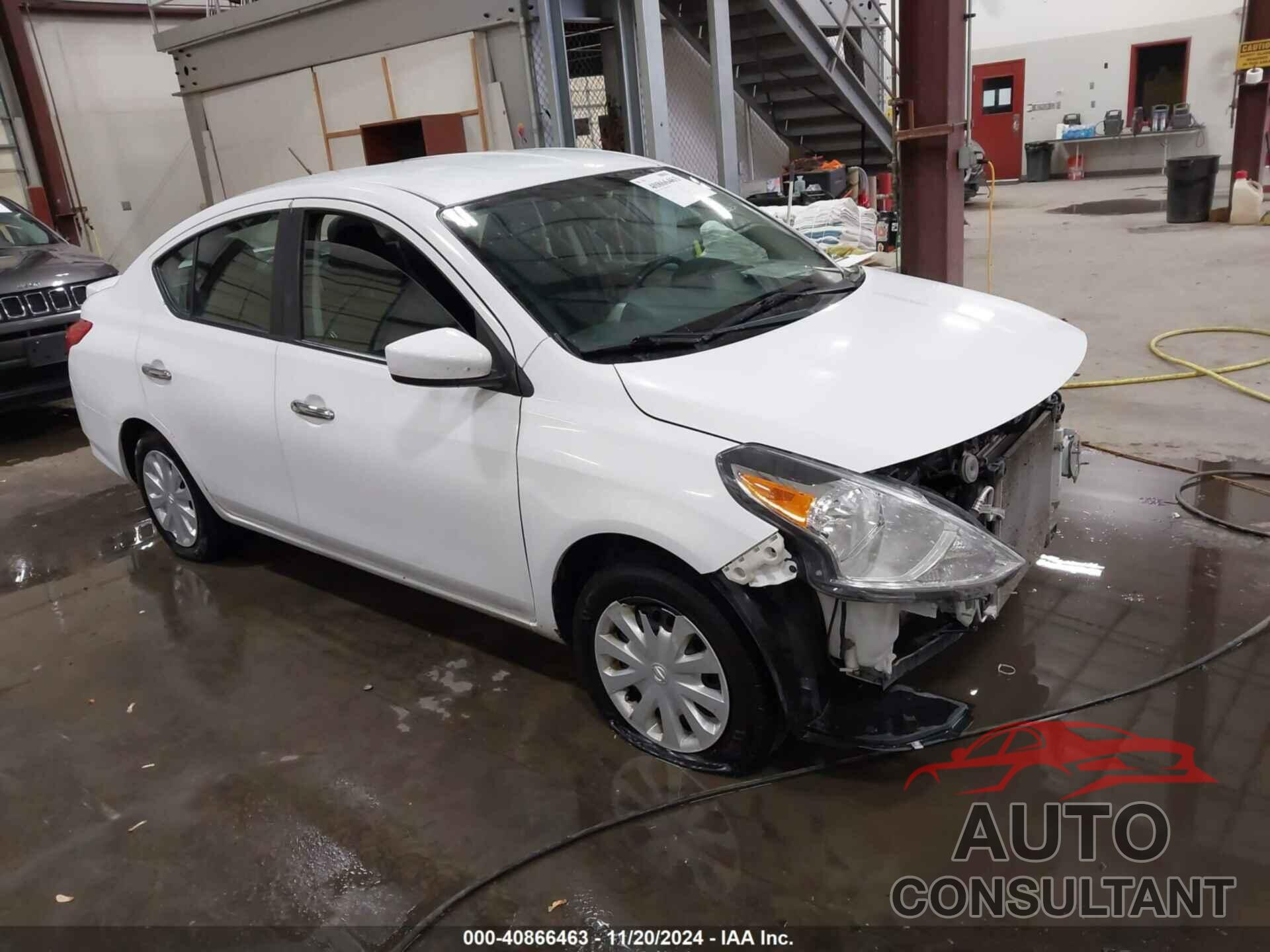 NISSAN VERSA 2018 - 3N1CN7AP2JL800938