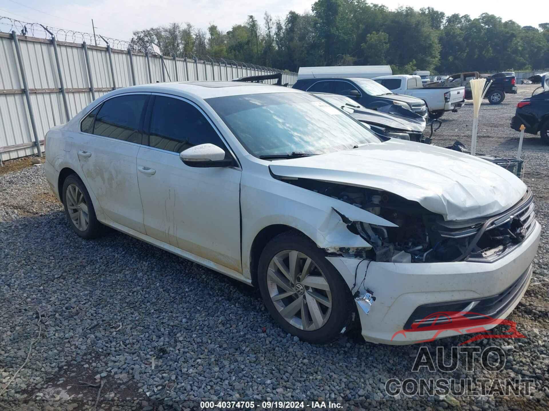 VOLKSWAGEN PASSAT 2018 - 1VWBA7A31JC036803