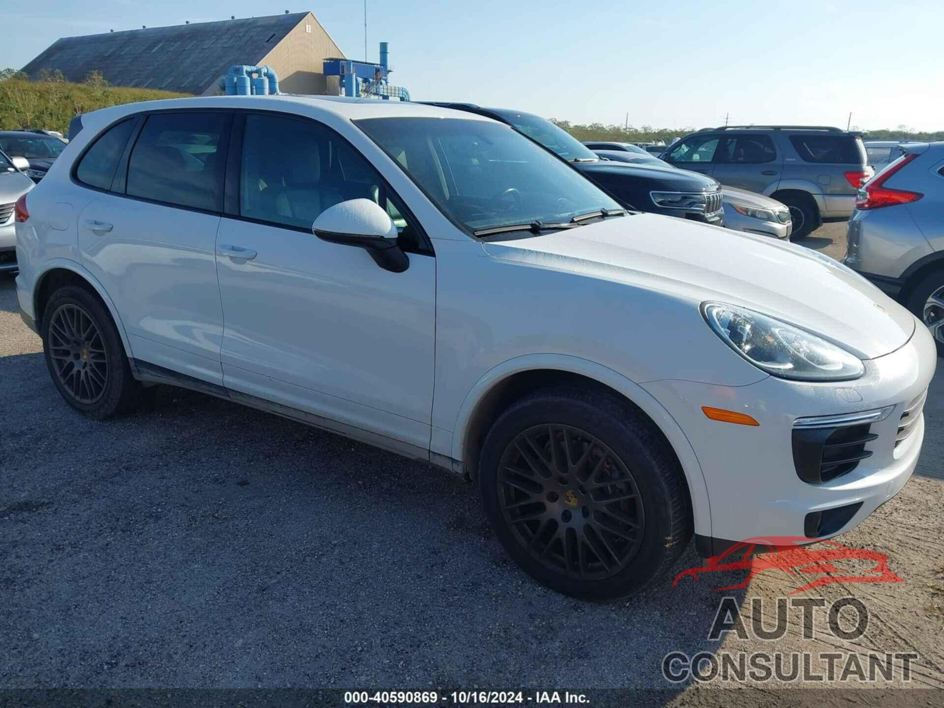 PORSCHE CAYENNE 2017 - WP1AA2A28HKA89912