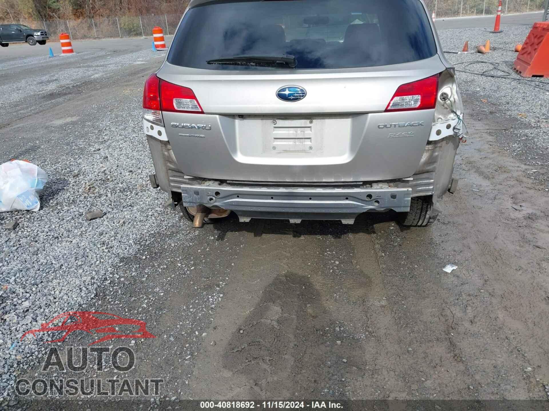 SUBARU OUTBACK 2014 - 4S4BRBLC4E3292852