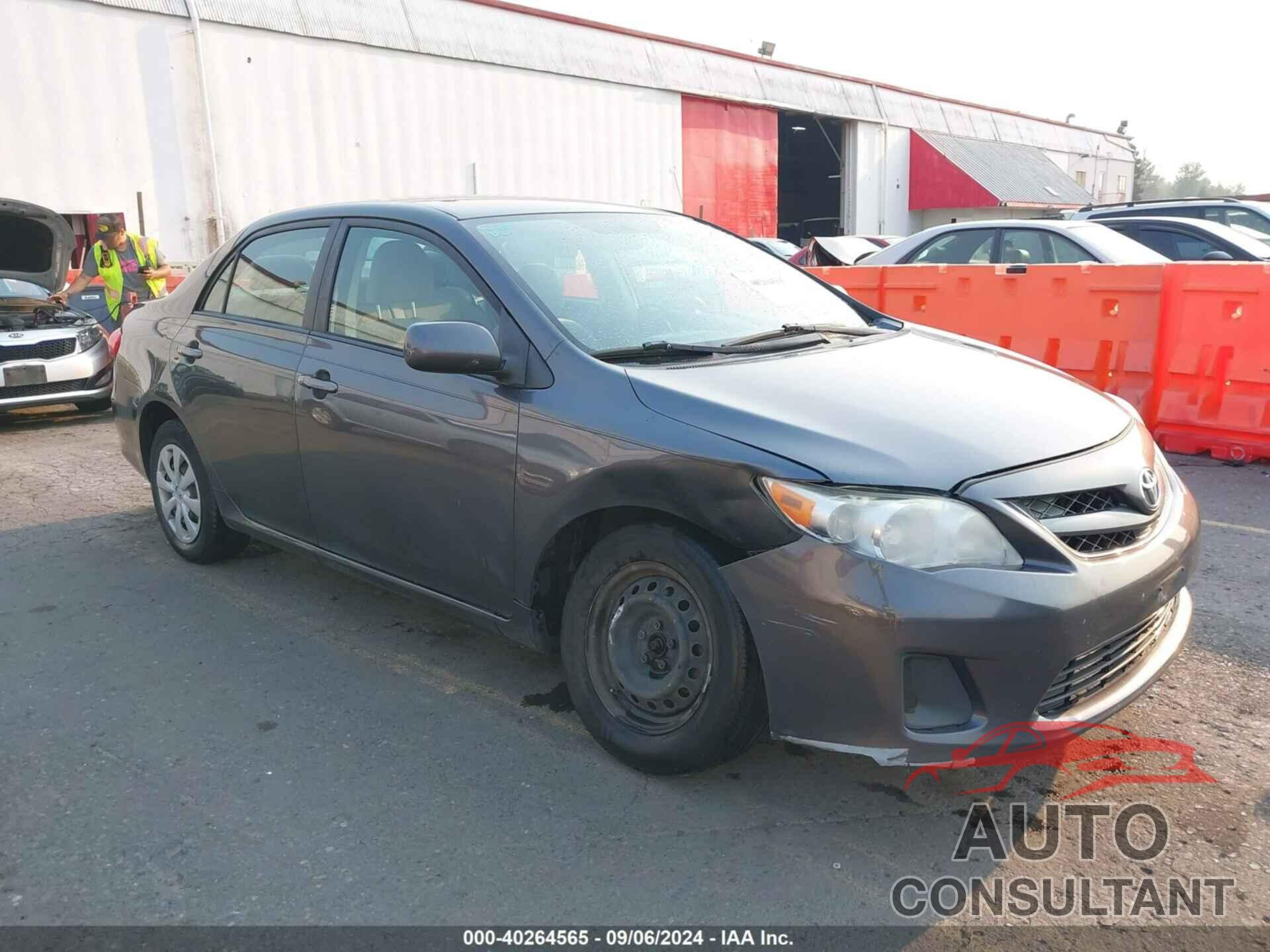 TOYOTA COROLLA 2011 - JTDBU4EEXB9135994