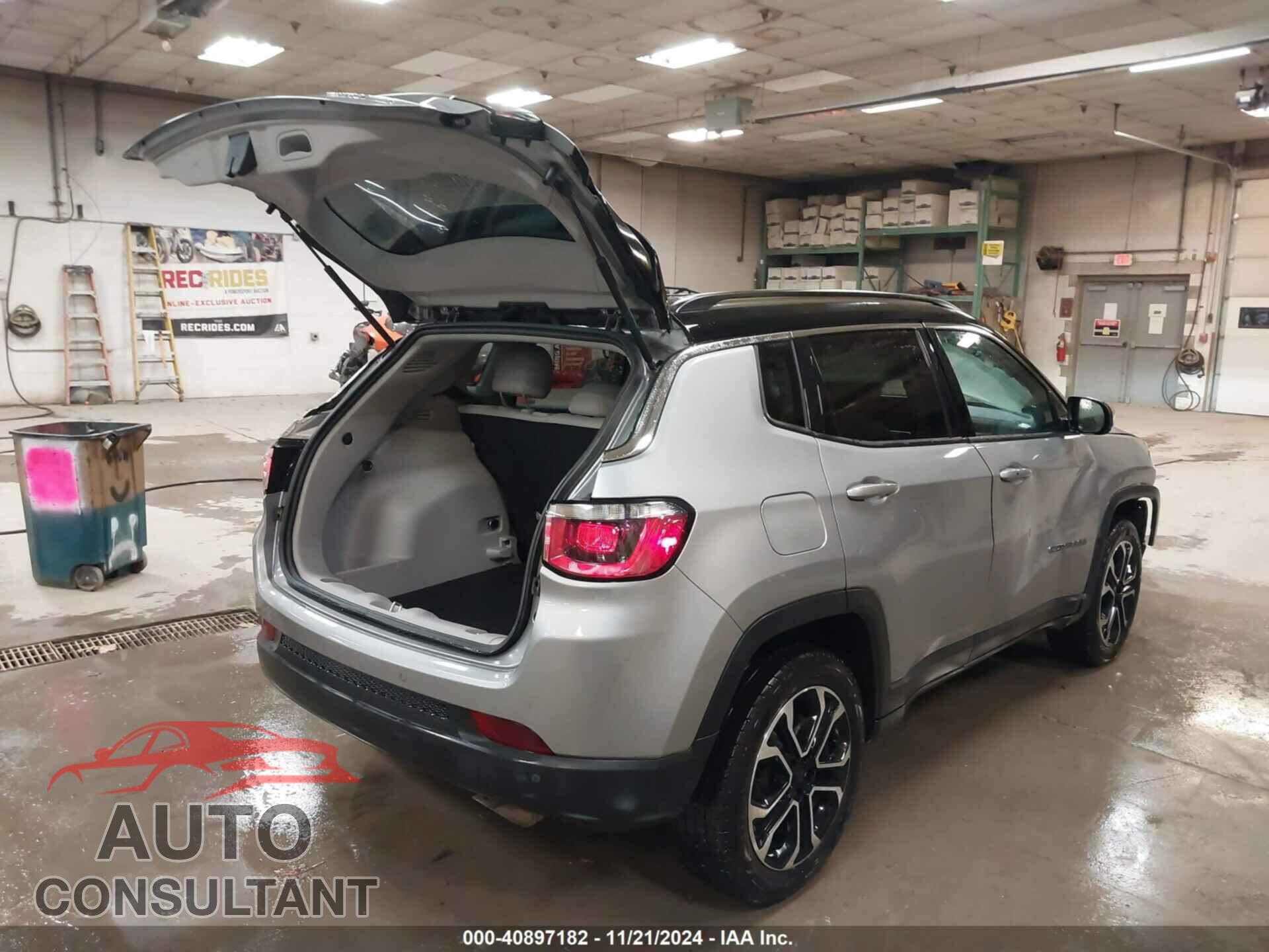 JEEP COMPASS 2022 - 3C4NJDCB2NT115068