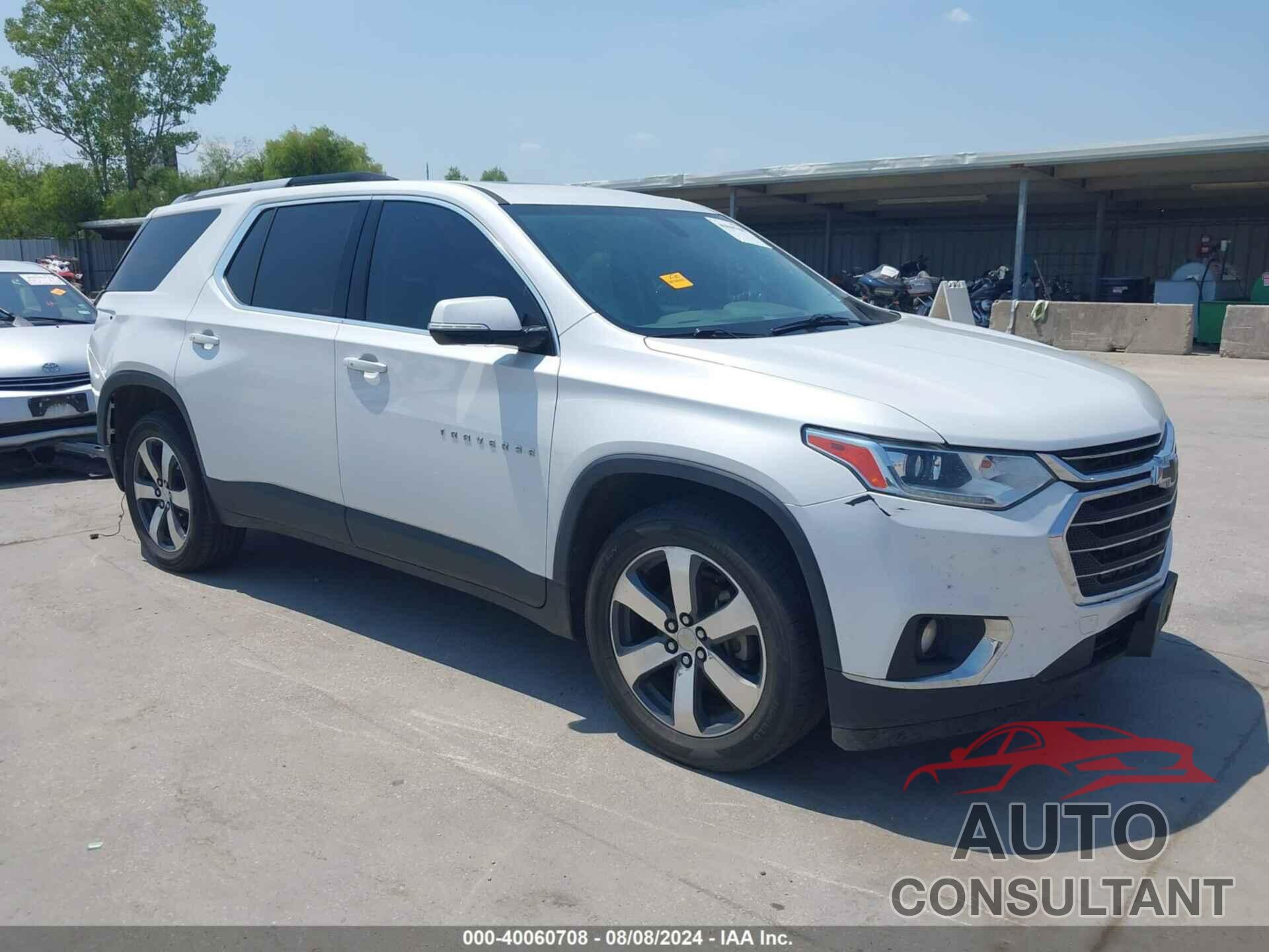 CHEVROLET TRAVERSE 2018 - 1GNERHKW7JJ141517