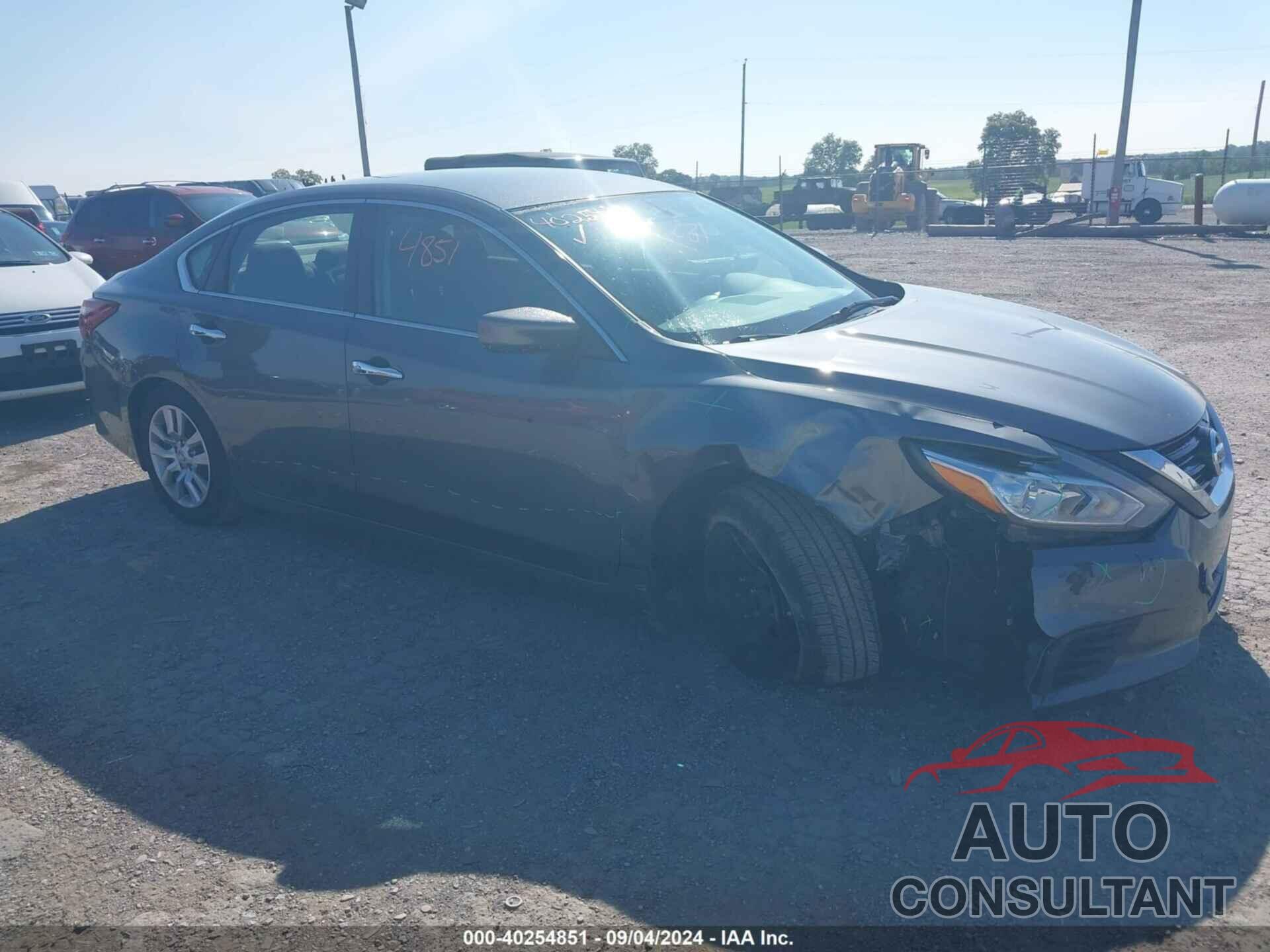 NISSAN ALTIMA 2018 - 1N4AL3AP7JC472078