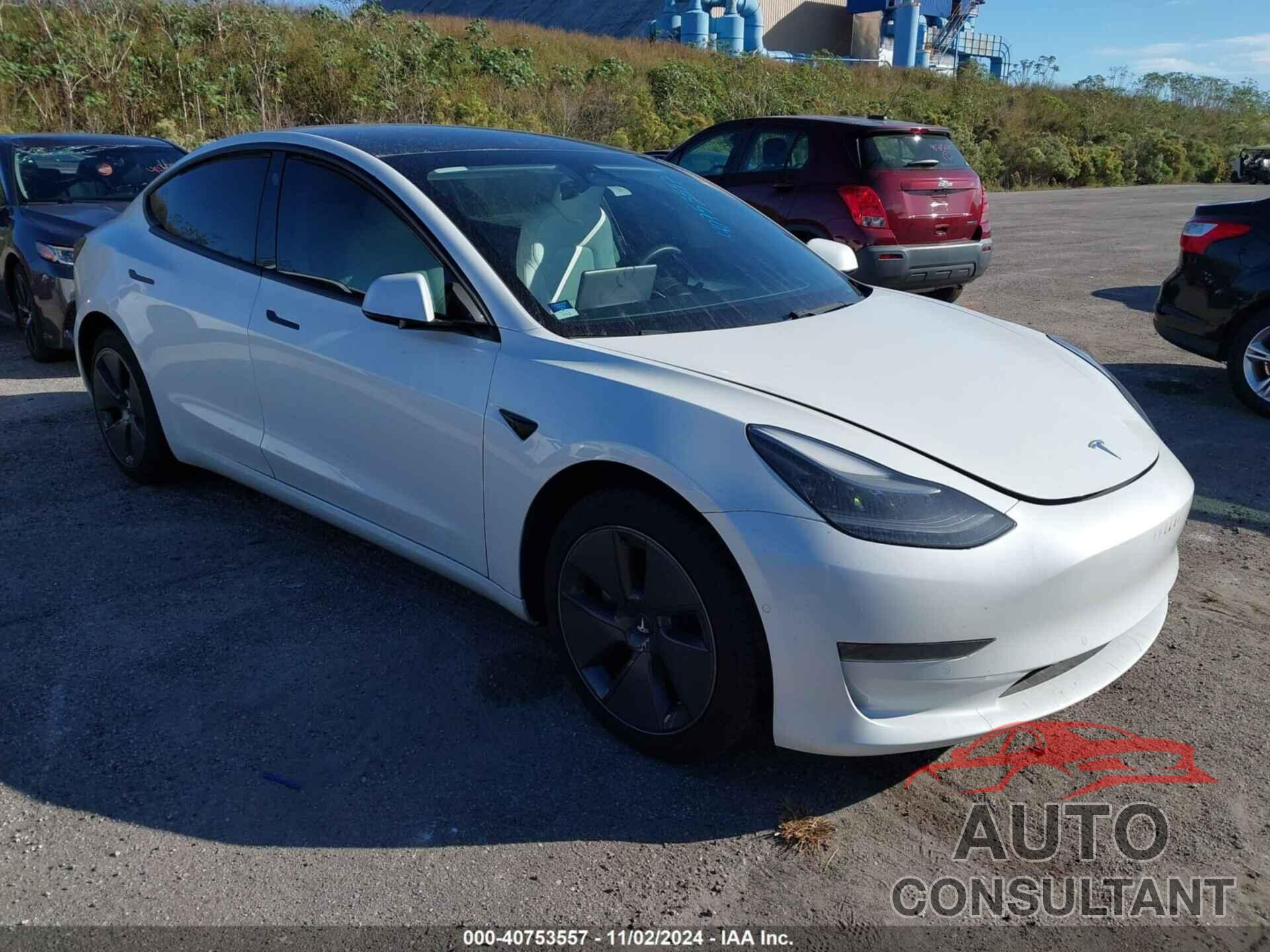 TESLA MODEL 3 2021 - 5YJ3E1EA5MF048283