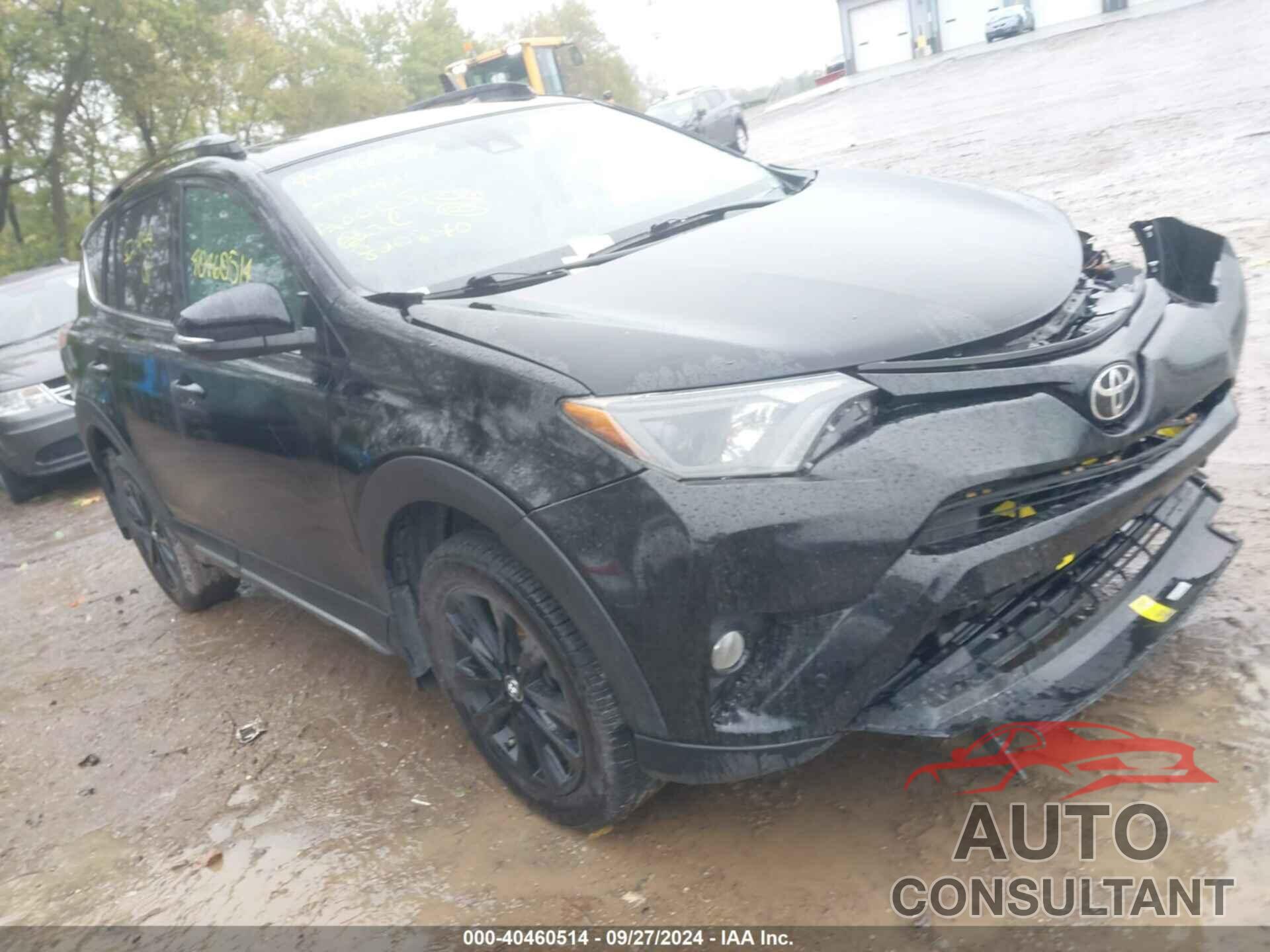 TOYOTA RAV4 2018 - 2T3RFREV6JW820840