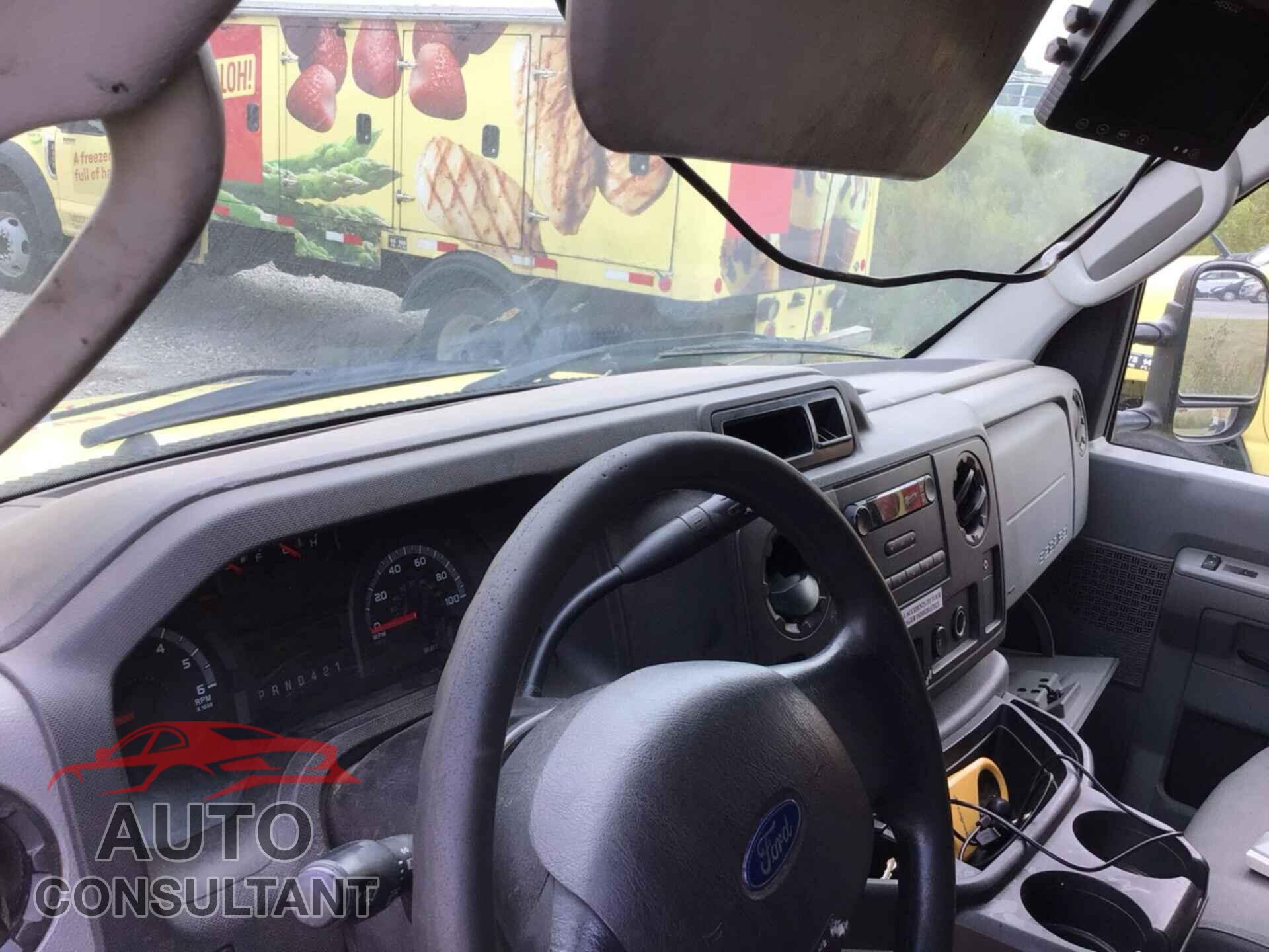 FORD ECONOLINE 2017 - 1FDXE4FSXHDC69073