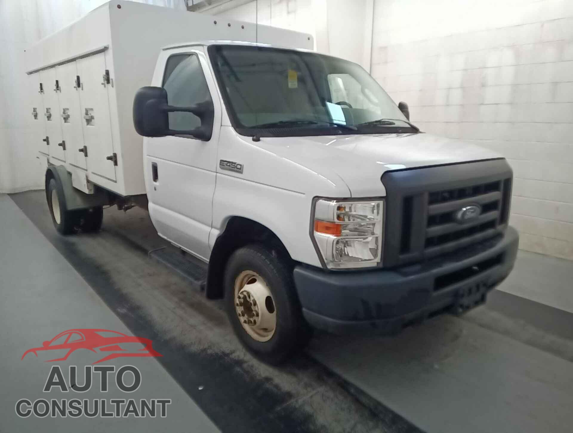 FORD ECONOLINE 2017 - 1FDXE4FS7HDC69080