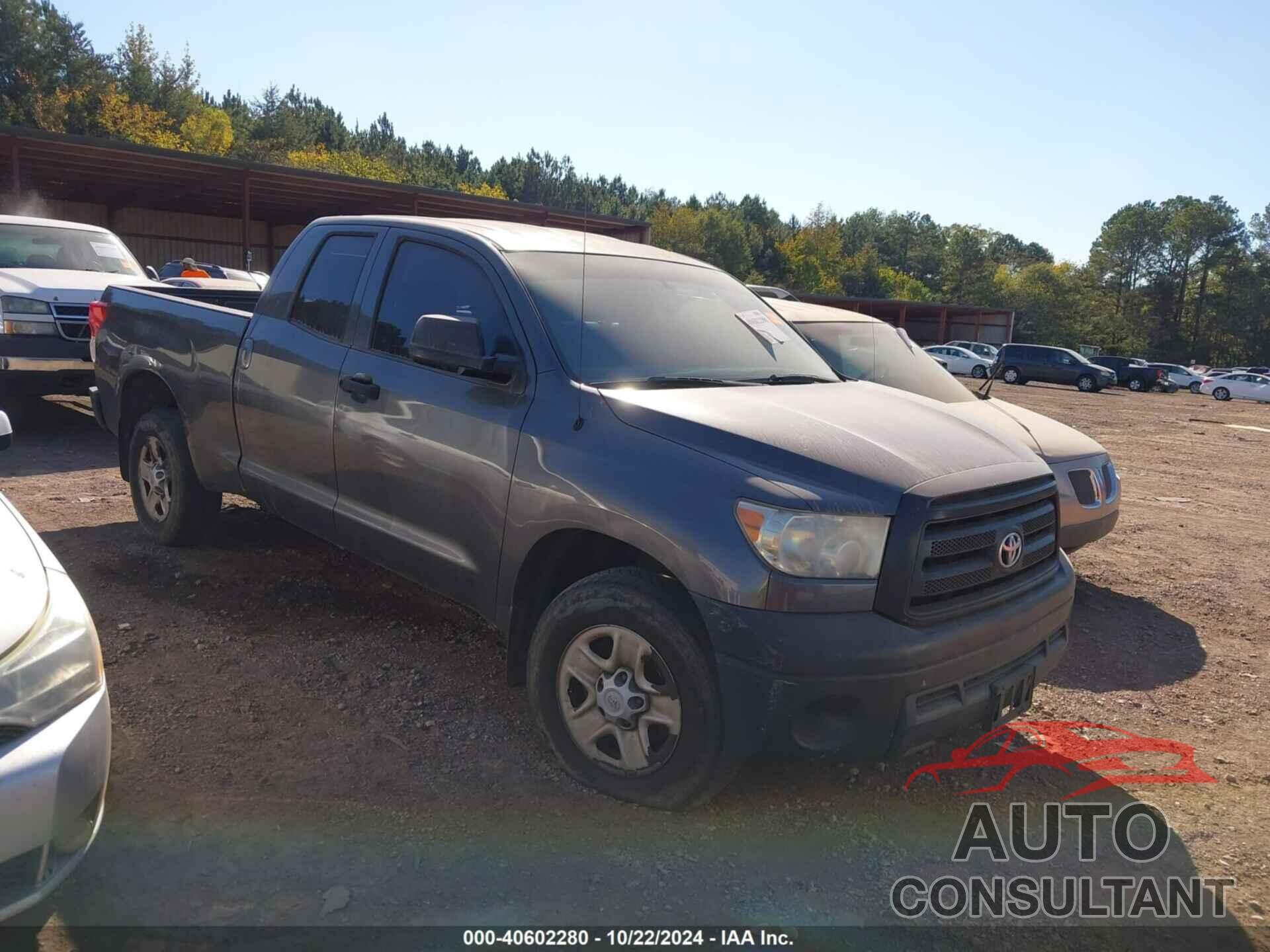 TOYOTA TUNDRA 2011 - 5TFRM5F15BX023891
