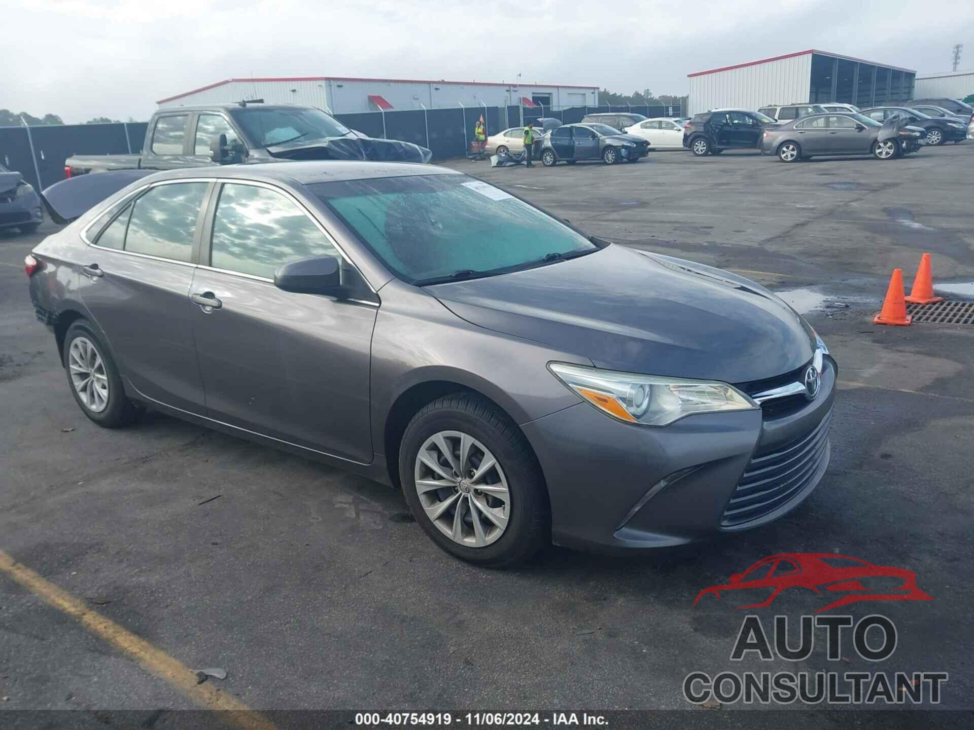 TOYOTA CAMRY 2015 - 4T1BF1FK0FU012801