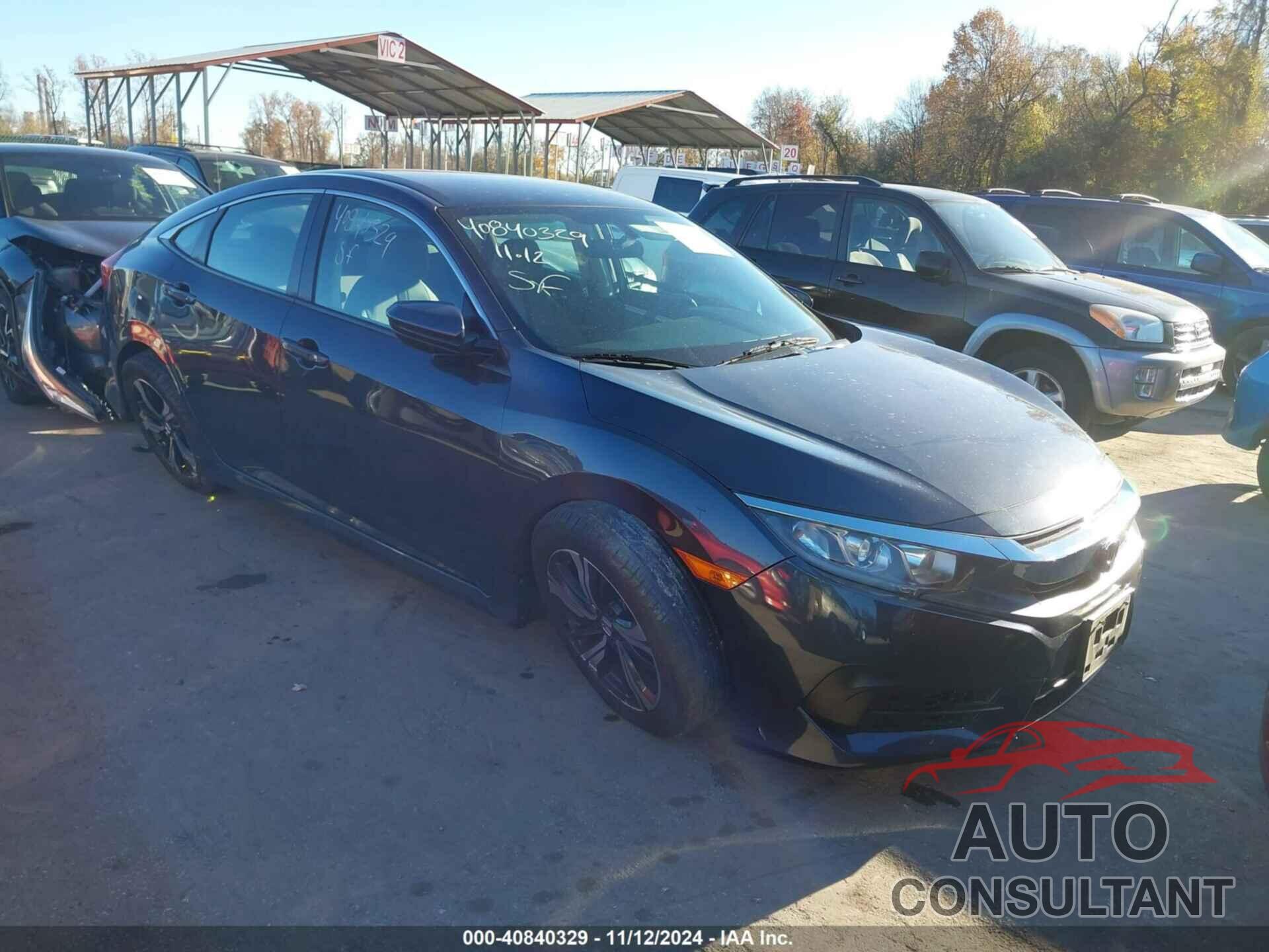 HONDA CIVIC 2018 - 2HGFC2F54JH610143