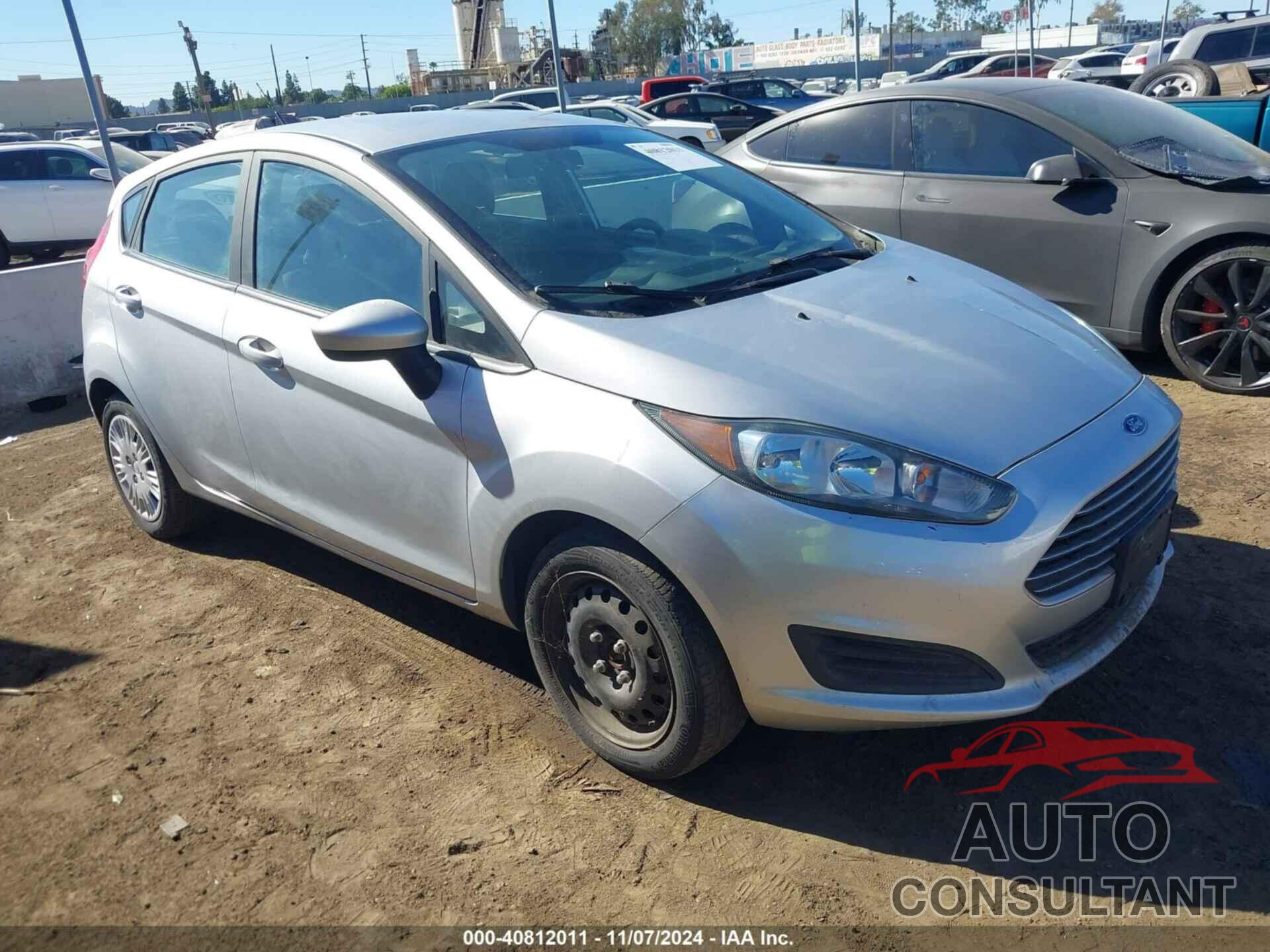 FORD FIESTA 2017 - 3FADP4TJ5HM150564